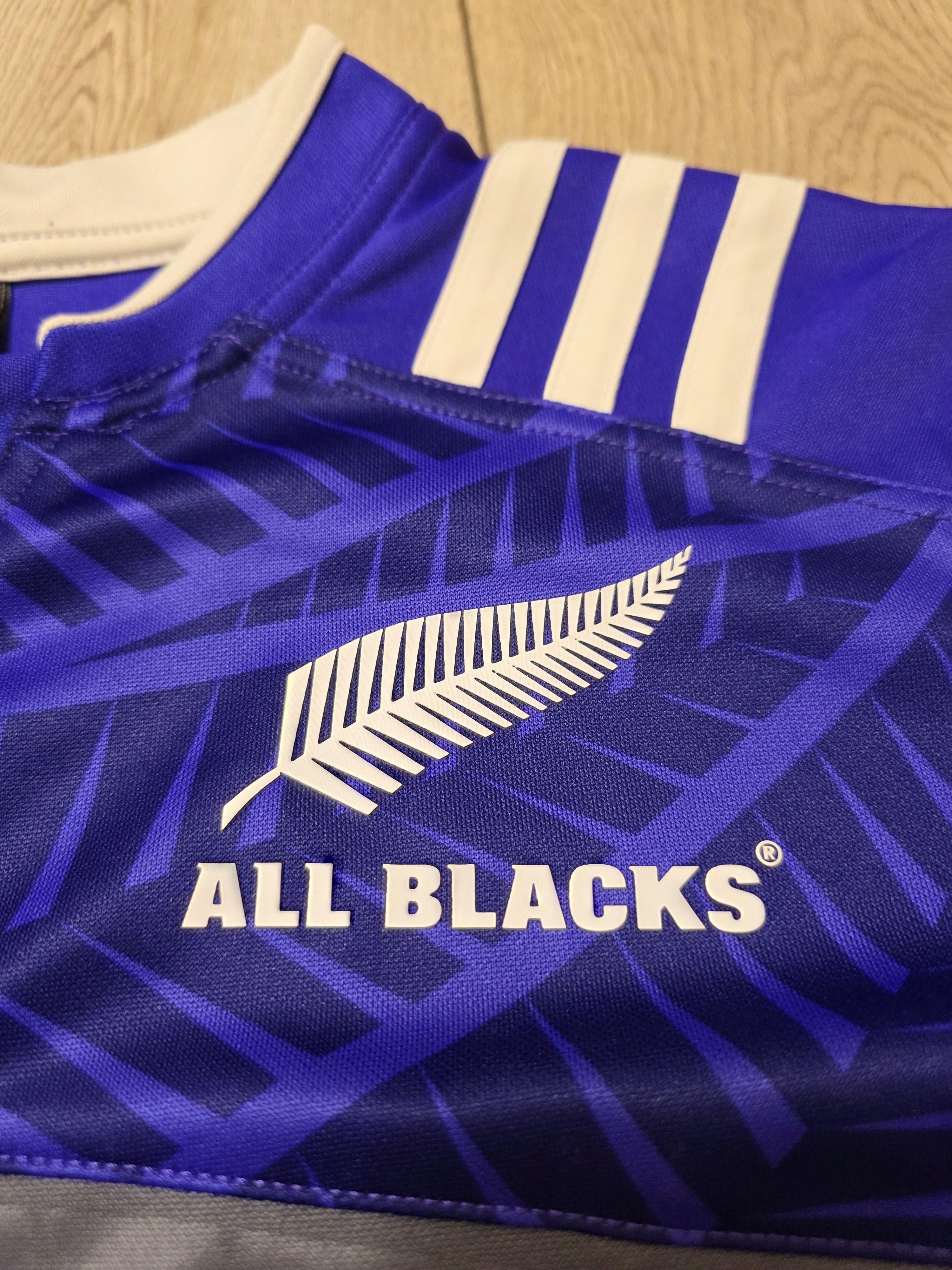 Adidas MAORI ALL BLACKS 2016 RUGBY JERSEY NEW ZEELAND SHIRT Size US L / EU 52-54 / 3 - 4 Thumbnail