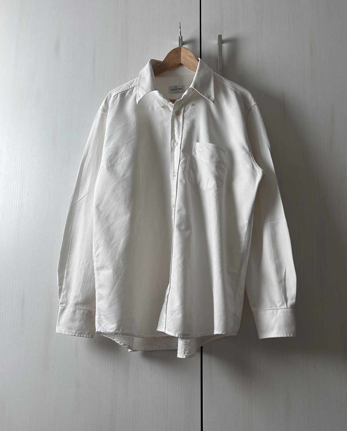 Valentino Valentino Classics Formal button vintage shirt mens Size US L / EU 52-54 / 3 - 1 Thumbnail