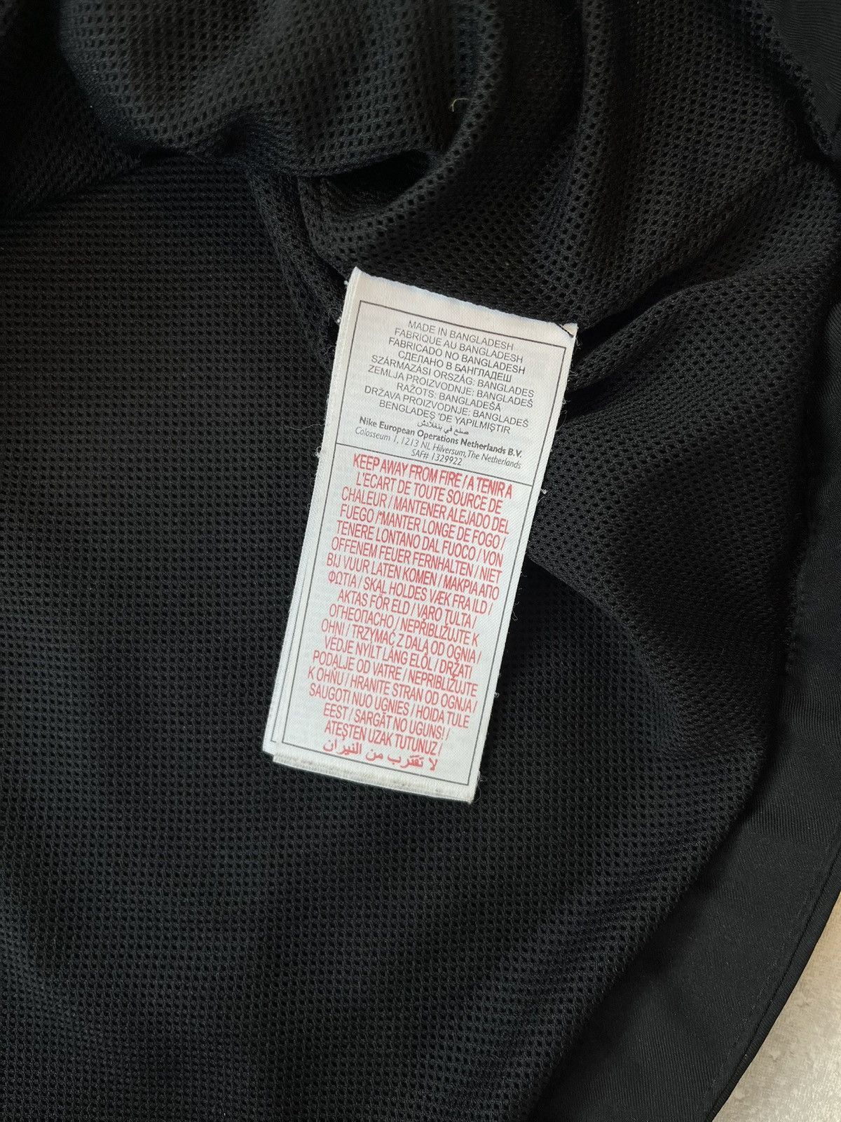 Nike × Vintage 00s Nike Retro Logo Vintage Y2K Oversized Windbreaker Jacket Size US XL / EU 56 / 4 - 5 Thumbnail