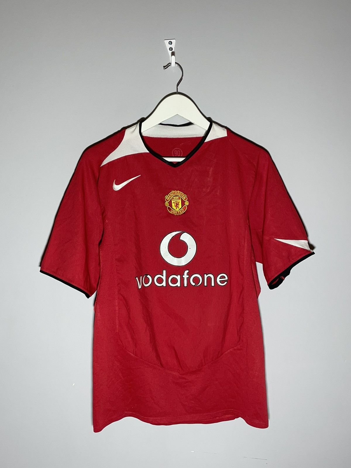 Nike × Vintage Manchester United Nike Vintage 2004/05 Home Football Shirt Size US M / EU 48-50 / 2 - 1 Thumbnail