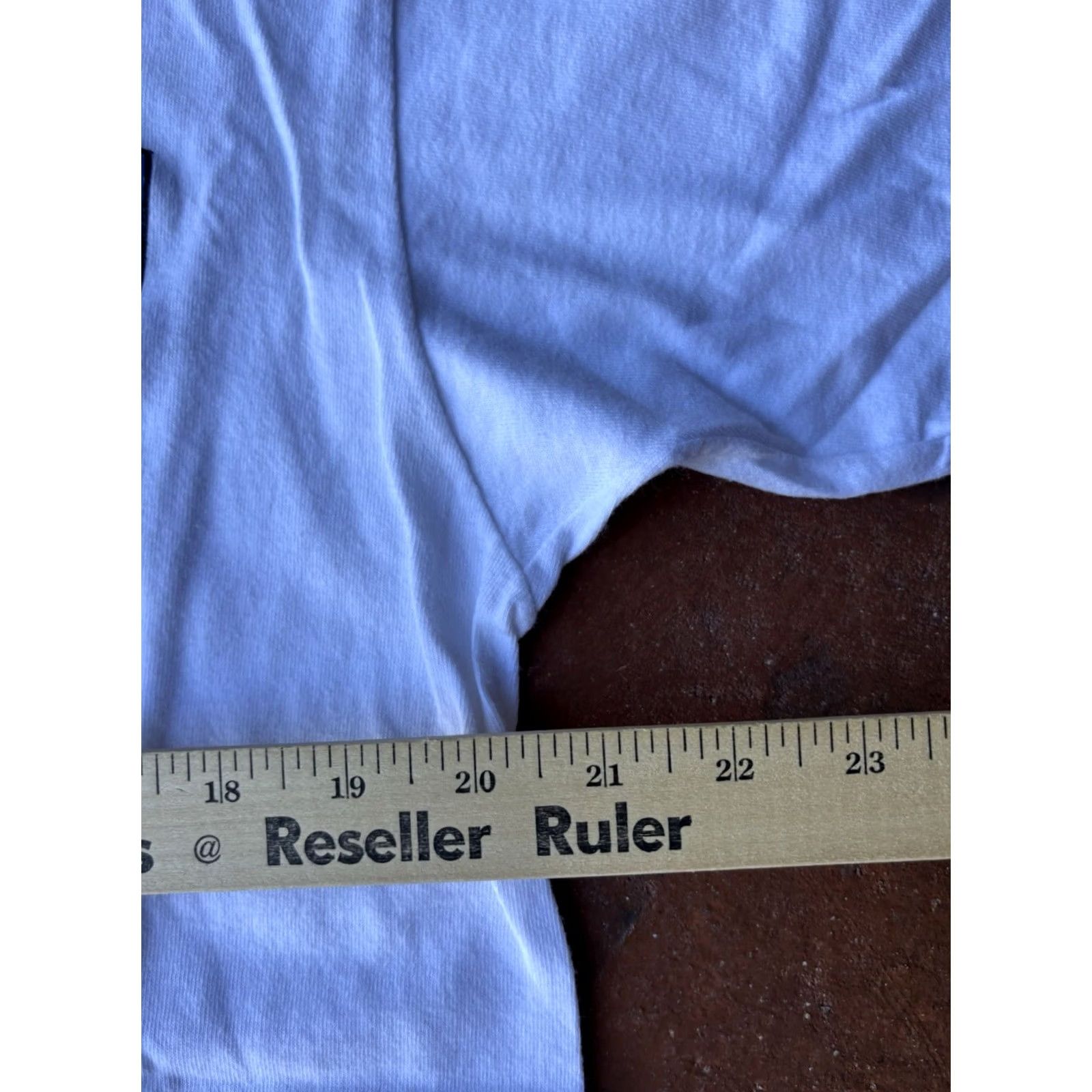 Hanes VINTAGE Hanes Rockport Mass Sailboats T-Shirt Large White Cotton Blend USA Graphic Print Crew Neck Men Size US L / EU 52-54 / 3 - 6 Thumbnail