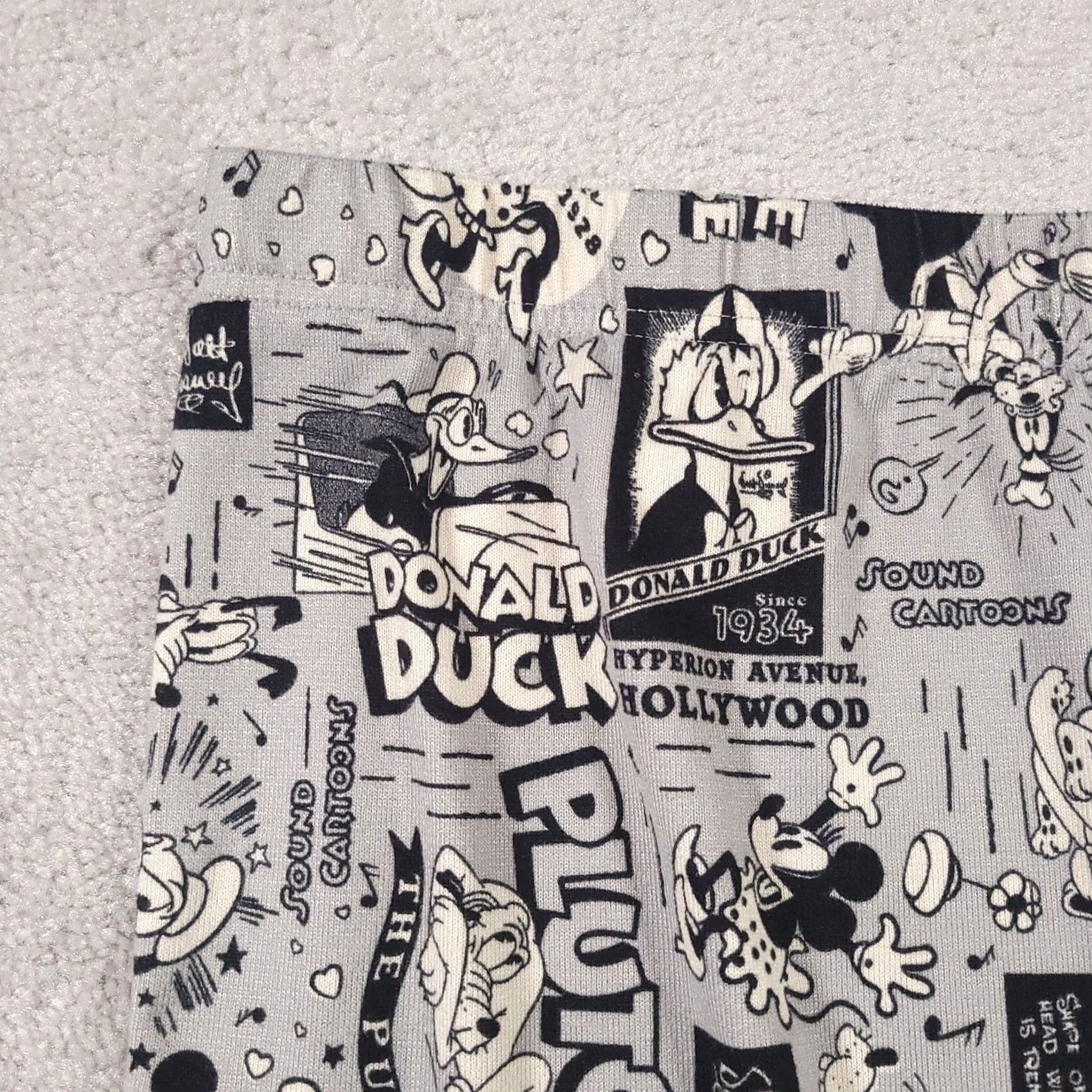 Disney VINTAGE? Disney 100 Sleep Shorts Women 3XL Gray Mickey Minnie Pluto Donald Soft Shirt? Size 40" / US 18 - 4 Thumbnail
