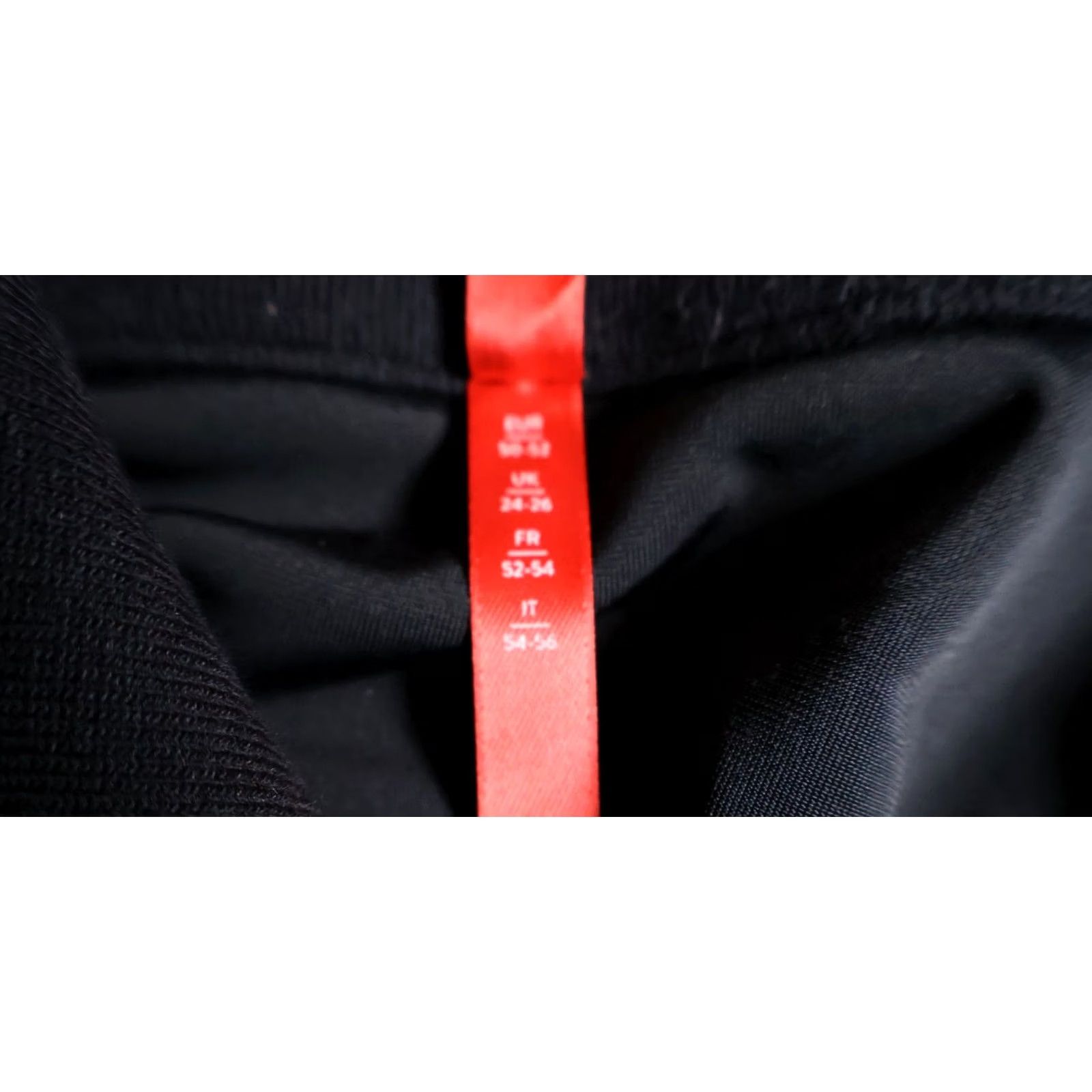 Spanx Spanx Sweatshirt Velvet 1/4 Zip Mock Neck 1X Black Womens Pullover Activewear Size XL / US 12-14 / IT 48-50 - 4 Thumbnail