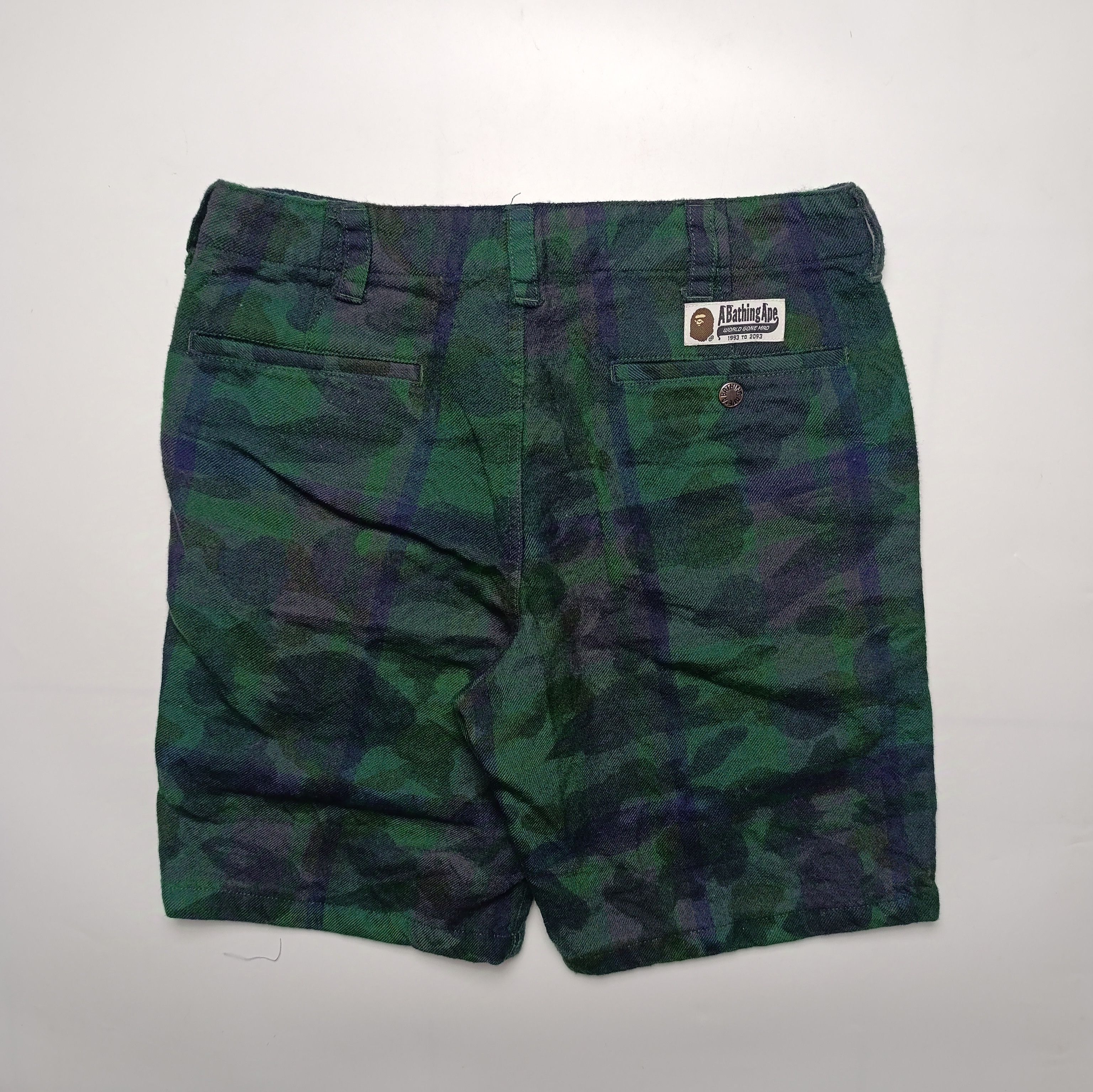 Bape Bape camo wool short Size US 30 / EU 46 - 2 Thumbnail