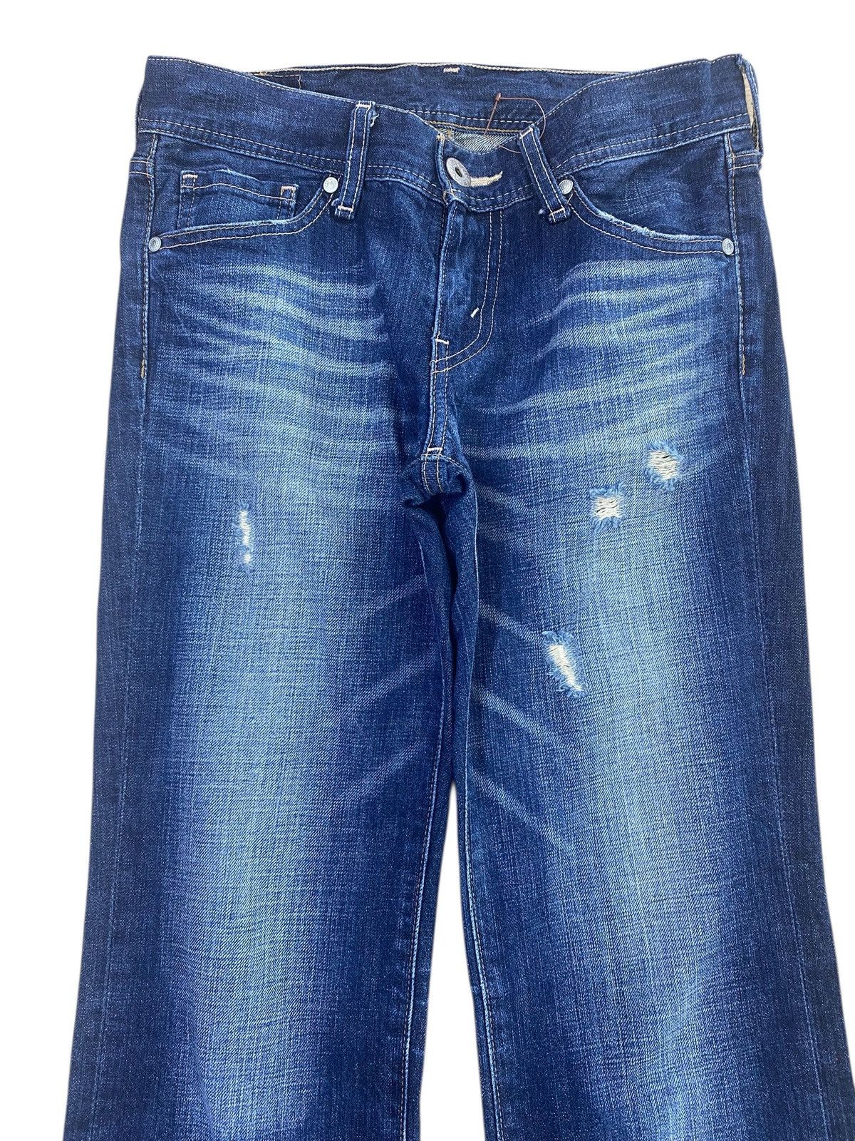 Levi's Levi’s Whiskers Faded Wash Style Flare Jeans Size US 28 / EU 44 - 2 Thumbnail