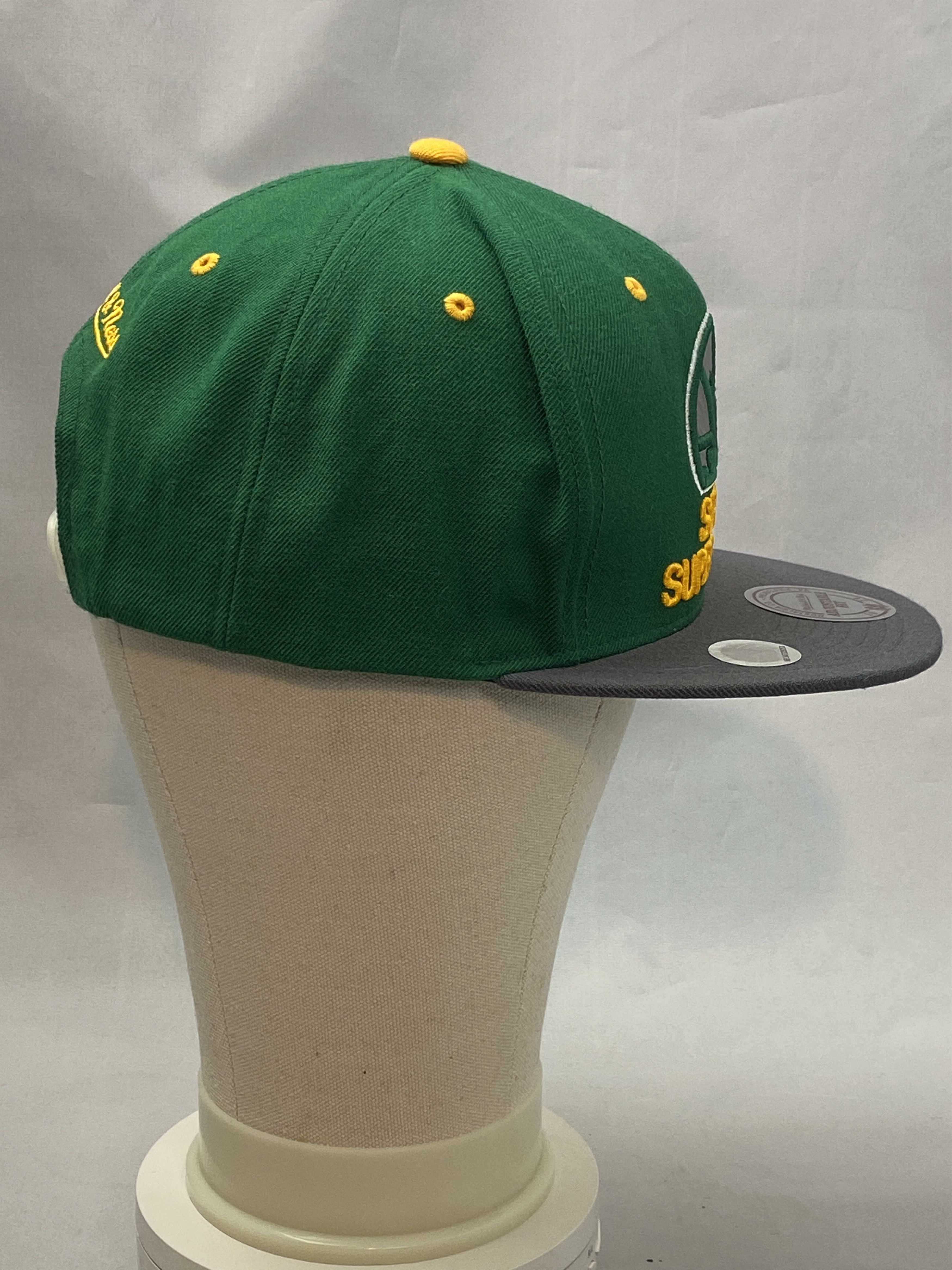 Mitchell & Ness × NBA SEATTLE SUPERSONICS Hat Snapback Embroidered Logo Flat Brim Size ONE SIZE - 2 Thumbnail