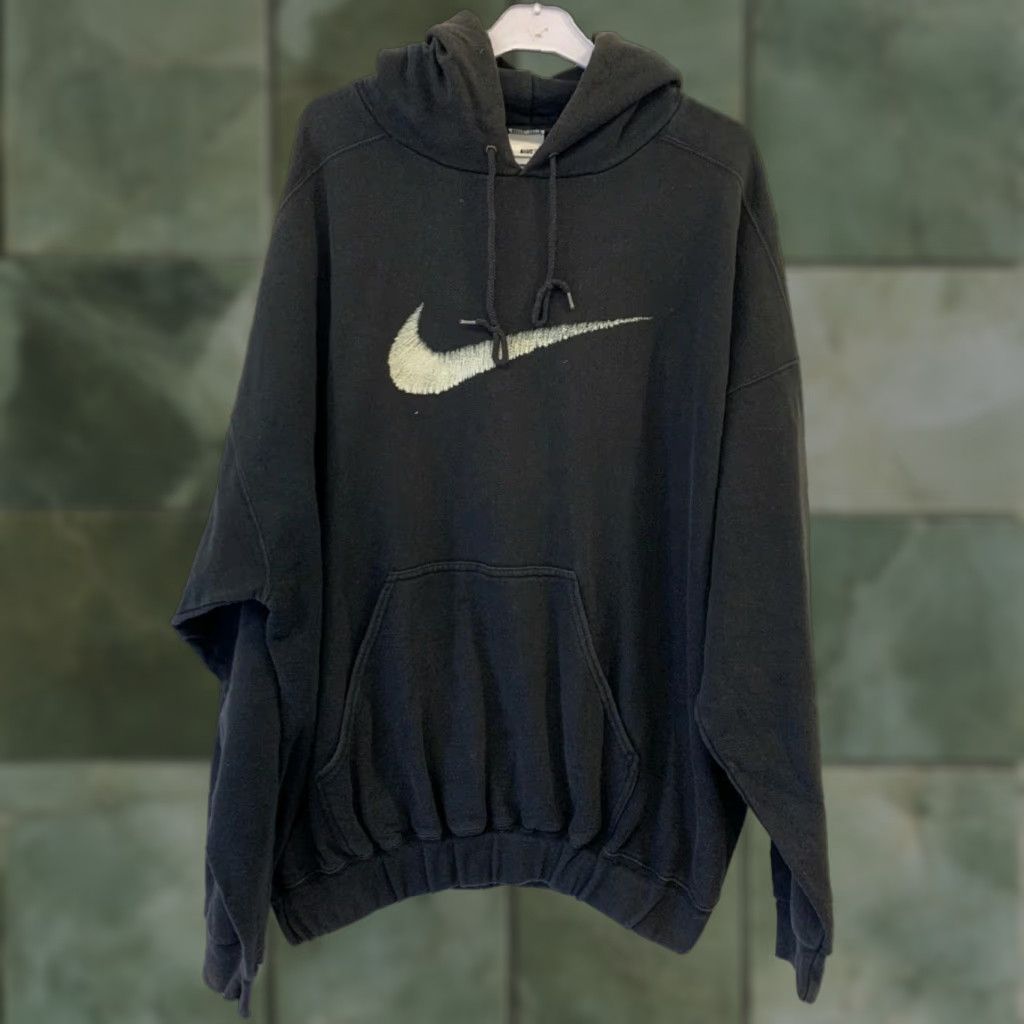 Nike **Vintage Nike Big Swoosh Hoodie XL USA Black Pullover Sweatshirt 90s** User: Vintage Nike Big Swoosh Hoodie XL USA Black Pullover Sweatshirt 90s Size US XL / EU 56 / 4 - 1 Thumbnail