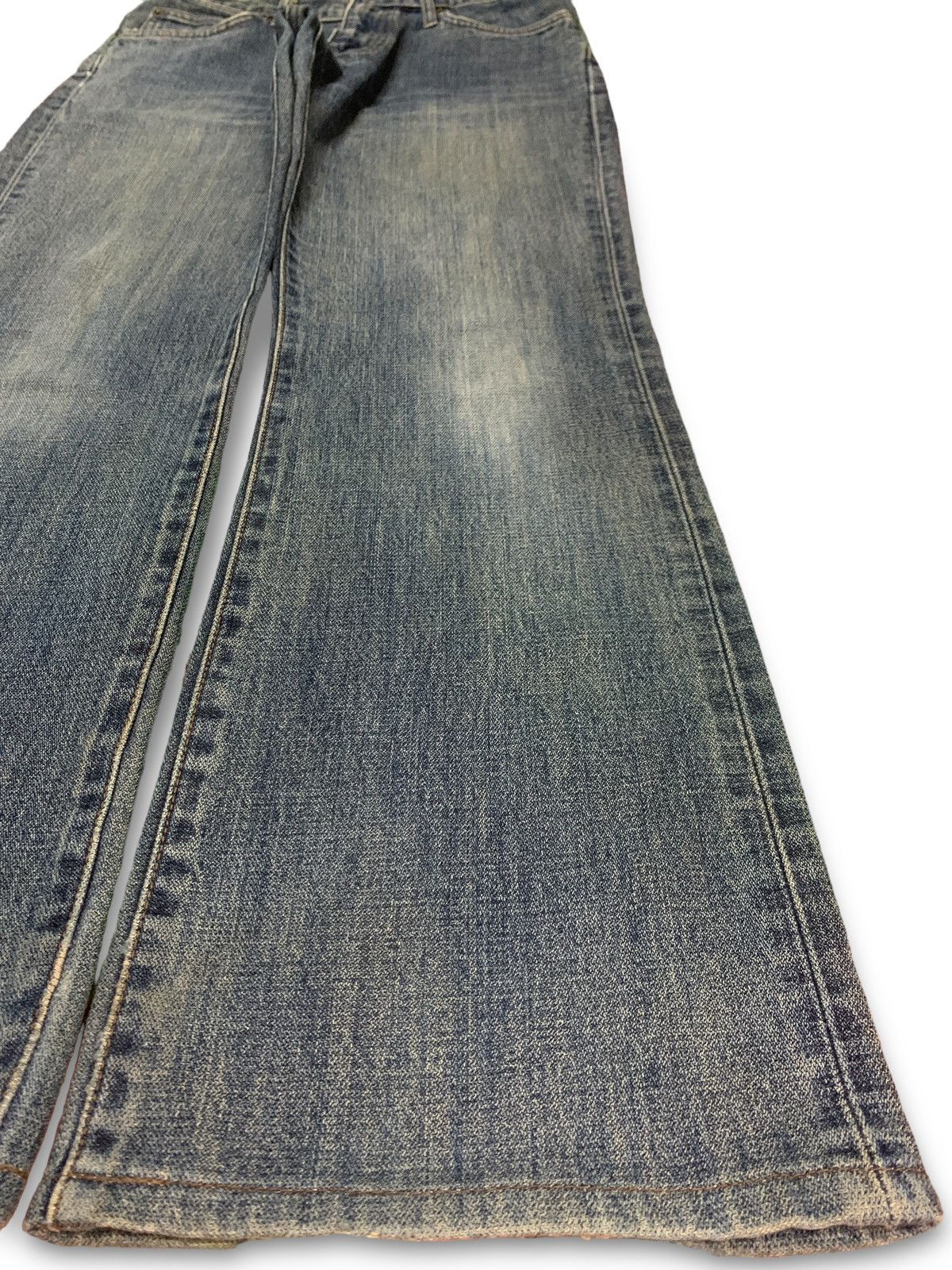 Wrangler SALES🔥Vintage Wrangler Mud Wash Distress Flare Style Jeans Size US 30 / EU 46 - 7 Thumbnail