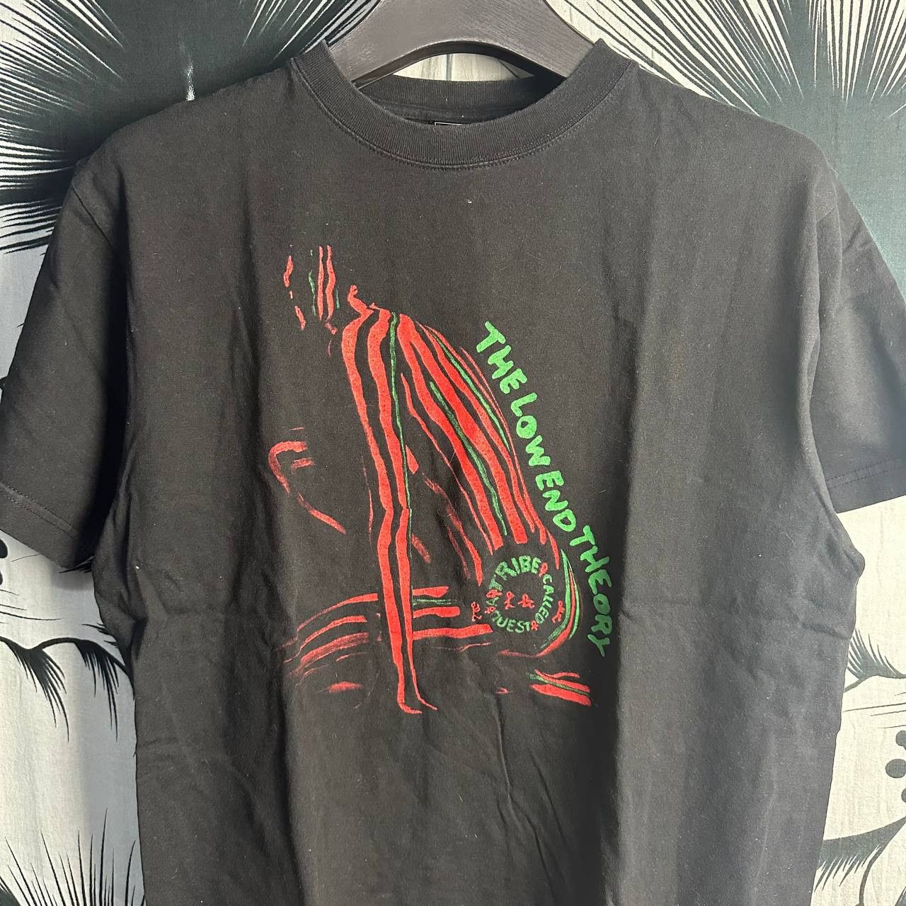 Band Tees Vintage Y2K A Tribe Called Quest Rap Tee T-Shirt Size US L / EU 52-54 / 3 - 5 Thumbnail