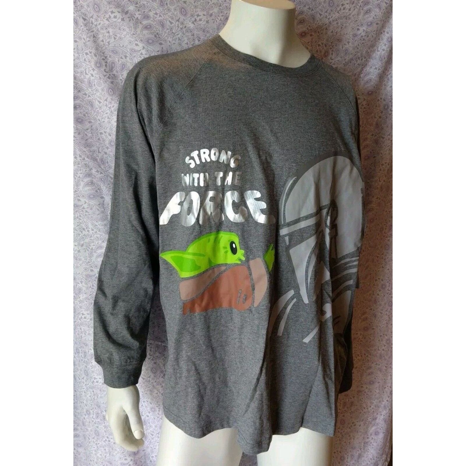 Disney NIB ! Grogu & Din Djarin Pajama Set for Adults Star Wars XL Size XL / US 12-14 / IT 48-50 - 1 Thumbnail