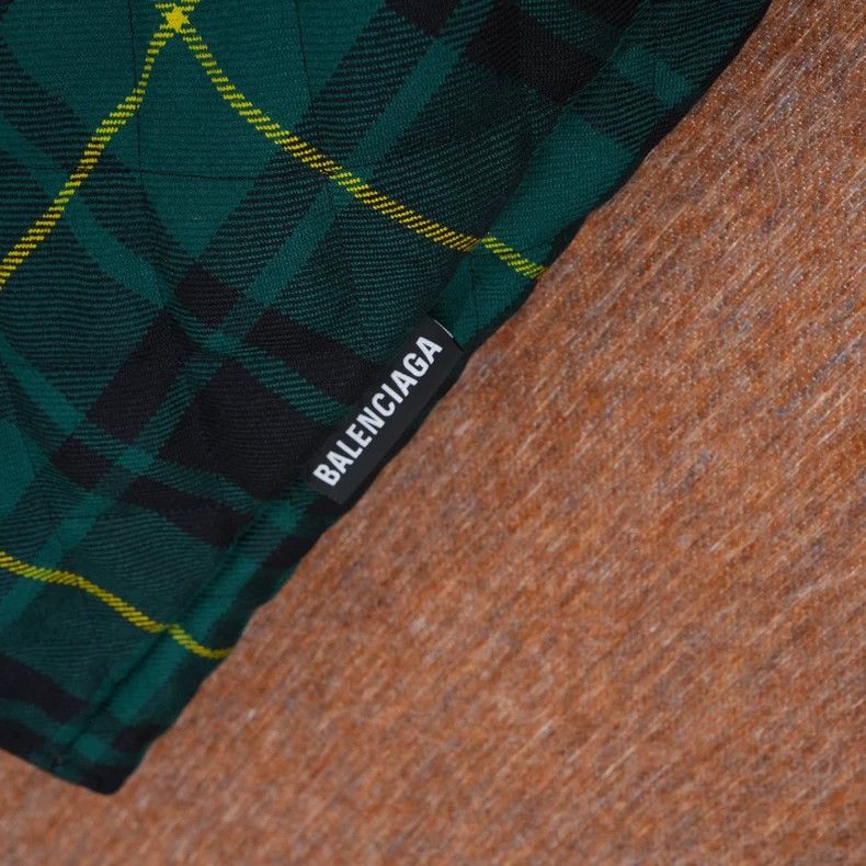 Balenciaga Balenciaga Gingham Cotton Shirt Jacket Size US S / EU 44-46 / 1 - 4 Thumbnail