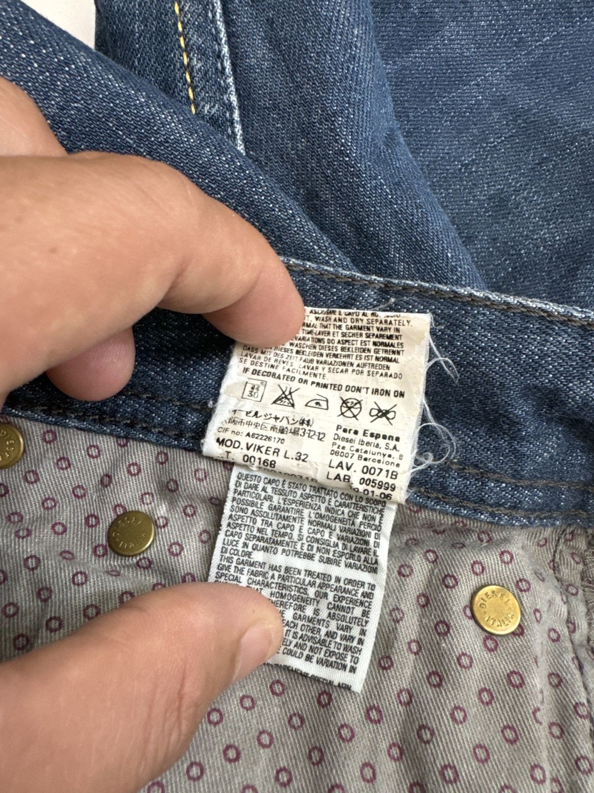 Diesel × Hysteric Glamour × Japanese Brand VTG DIESEL INDUSTRY DISTRESSED MOD VIKER MUD WASH DENIM Size US 31 - 13 Thumbnail
