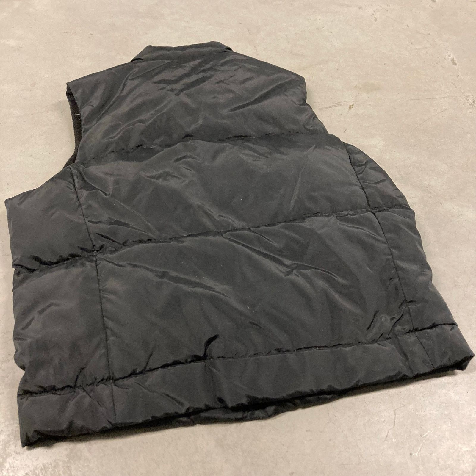 Gap × Vintage vintage 90s gap puffer vest jacket Size US M / EU 48-50 / 2 - 2 Thumbnail