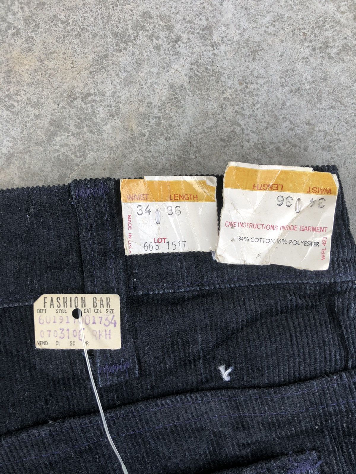 Levi's Vintage 70’s Levi’s Corduroy Pants Flared Jeans 663 Size US 33 - 15 Thumbnail