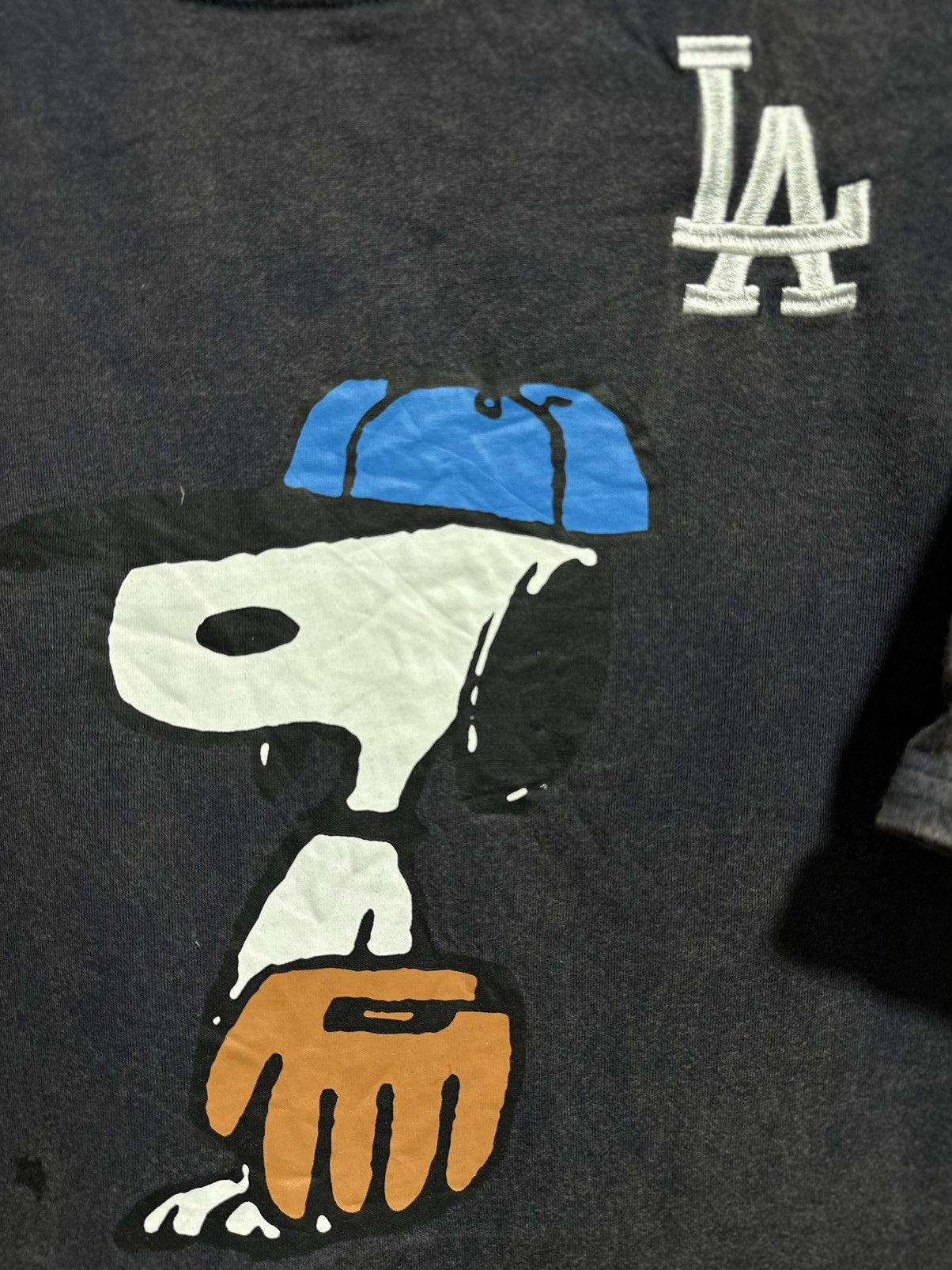 Other Vintage Peanuts X Dodgers Mlb Sun Faded Tee Size US XL / EU 56 / 4 - 3 Thumbnail