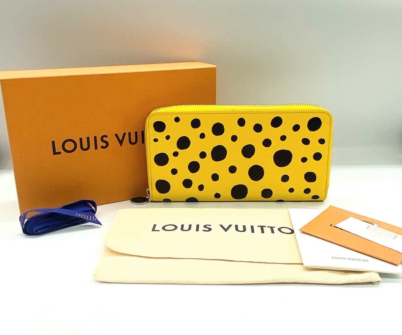 Louis Vuitton × Yayoi Kusama ⭐️LTD⭐️ Louis Vuitton X Yayoi Kusama Epi Infinity Dot Wallet Size ONE SIZE - 1 Thumbnail