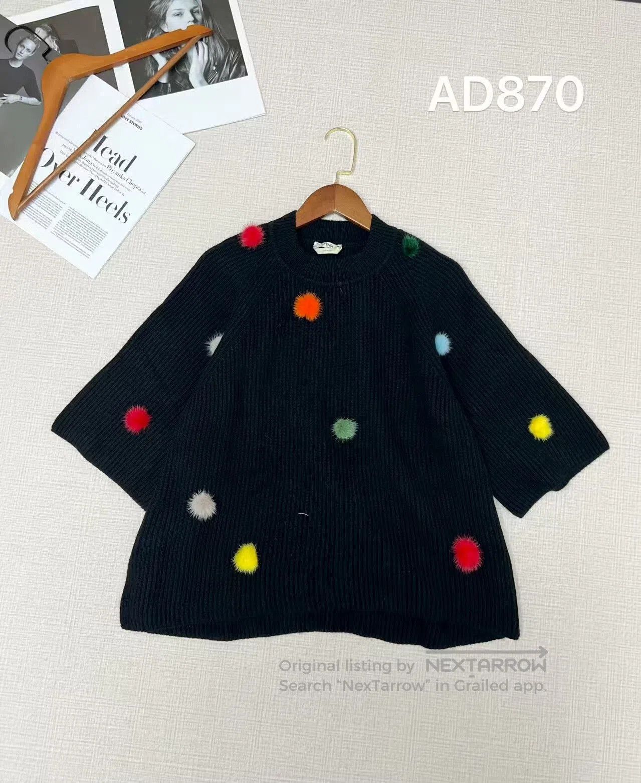 Fendi Fendi Cashmere Knit Sweater with Pom Pom. Size L / US 10 / IT 46 - 1 Thumbnail
