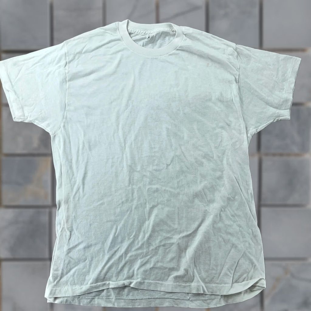 Vintage VINTAGE Generic T-Shirt White Cotton Crew Neck Short Sleeve M/L Size M White Crewneck 80s 90s Mens Size US M / EU 48-50 / 2 - 1 Thumbnail