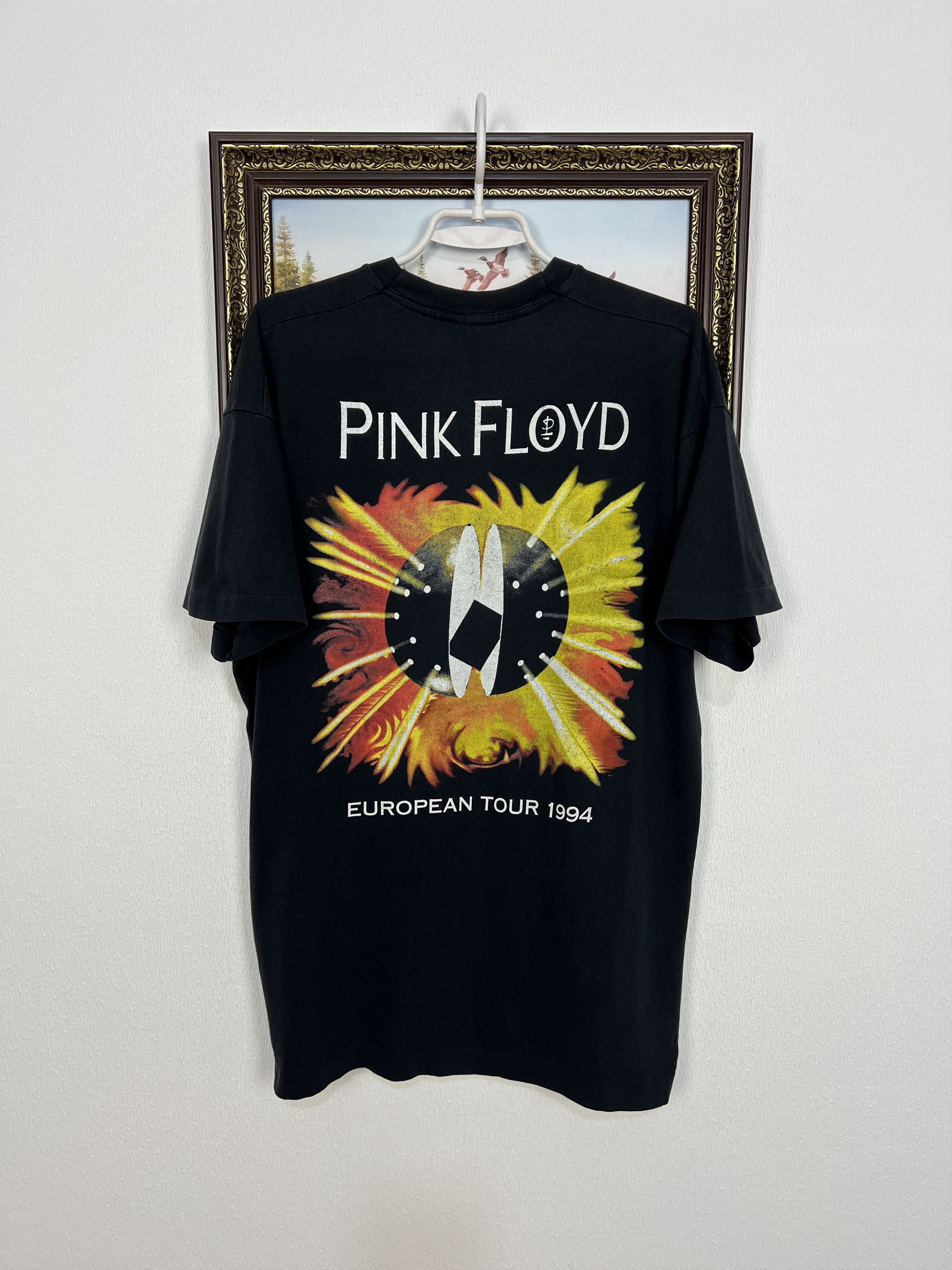 Vintage Vintage 90's 1994 Pink Floyd Over Print Band Shirt Tee Size US L / EU 52-54 / 3 - 9 Thumbnail