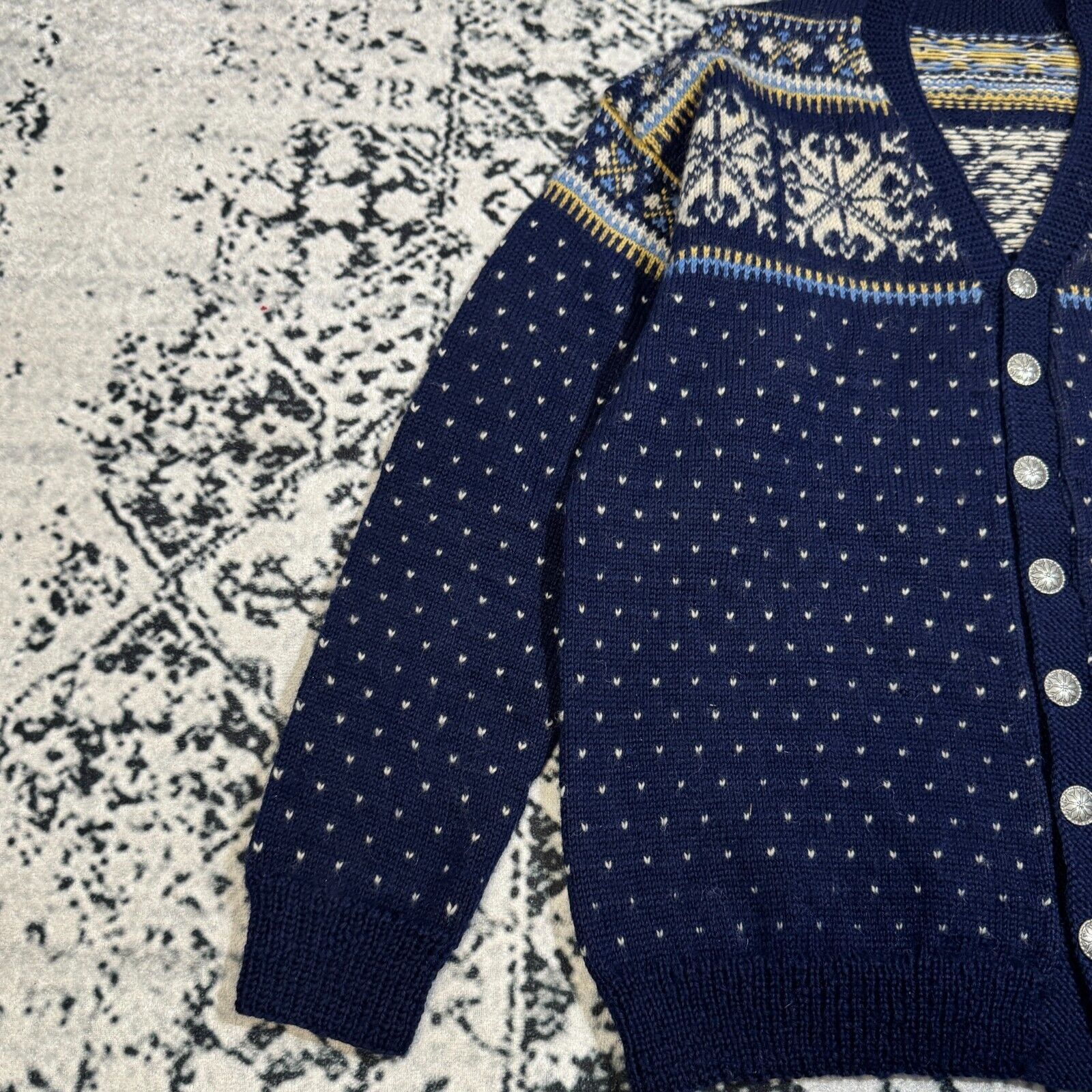 Vintage Vintage Unisex Blue Navy Wool Sweater Cardigan Size S Size US S / EU 44-46 / 1 - 6 Thumbnail