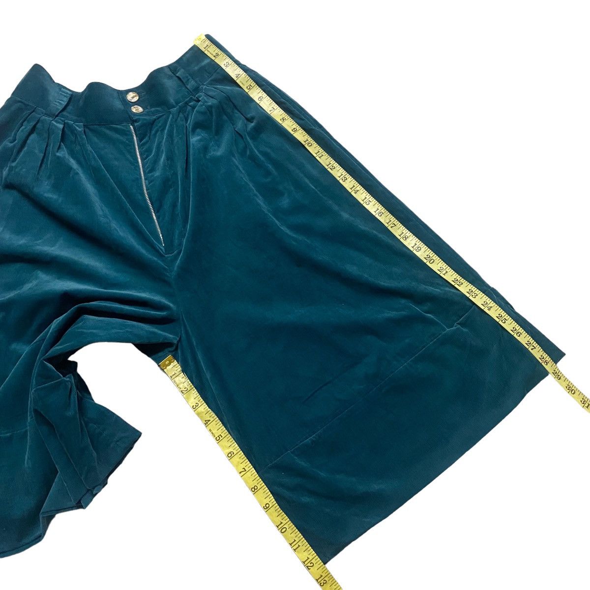 Issey Miyake Sunao kuwahara Velvet Pleated Hakama Pants Cropped Size 30" / US 8 / IT 44 - 12 Thumbnail