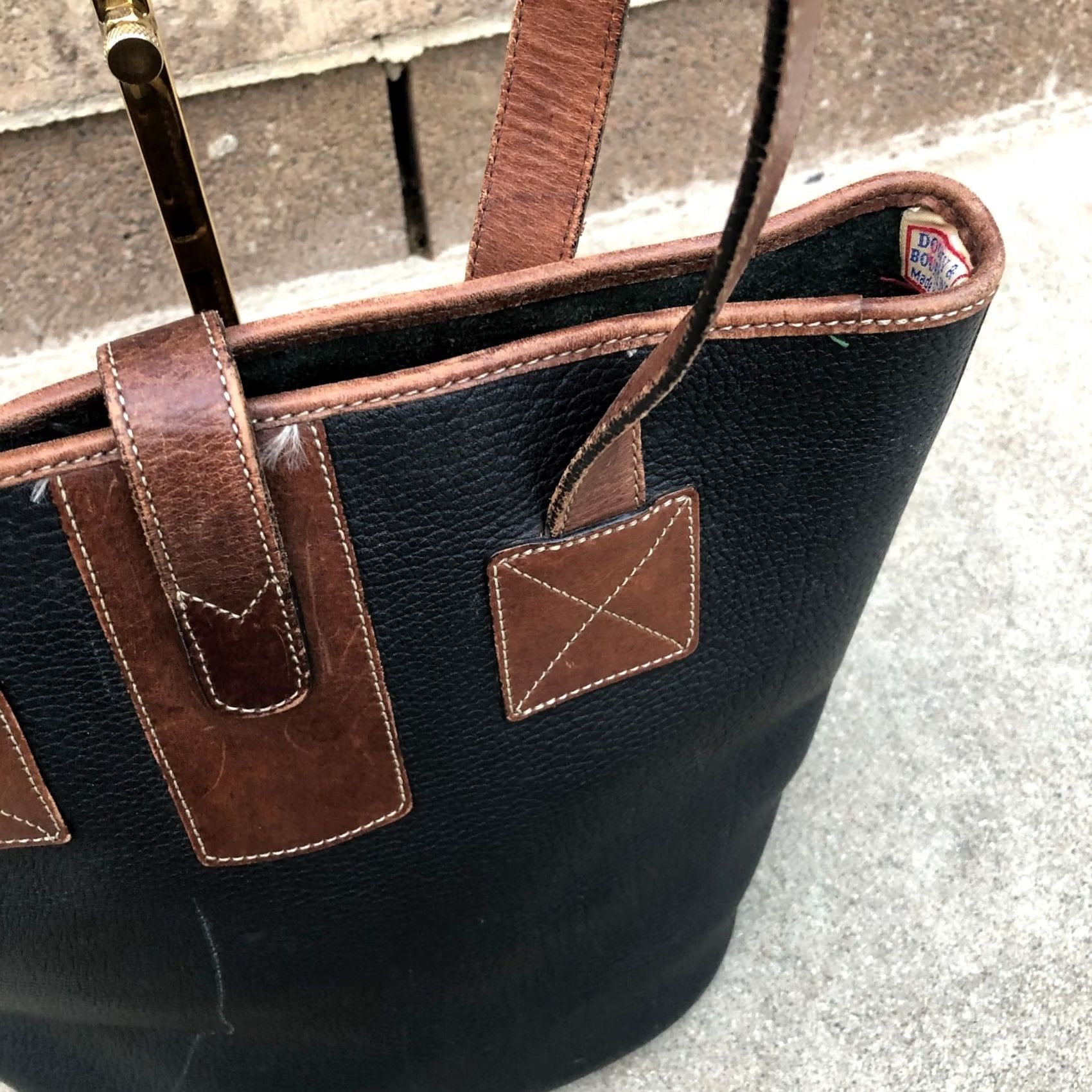 Dooney & Bourke VINTAGE Dooney & Bourke Leather Tote Bag Purse Shoulder Leather Black Buckle Bag Womens Large 12" W x 11.5" H x 6" D Brown/Black Buckle Leather Size ONE SIZE - 6 Thumbnail