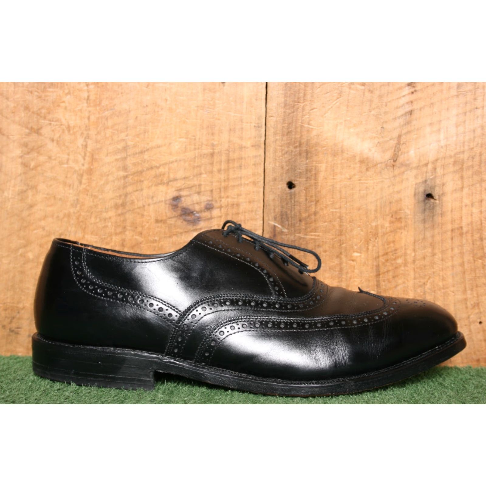 Allen Edmonds ALLEN EDMONDS Chester Black Leather Brogue Wingtip Oxfords Sz. 10D Dress Shoes Men Vintage Style Shoe Width D Size US 10 / EU 43 - 2 Thumbnail