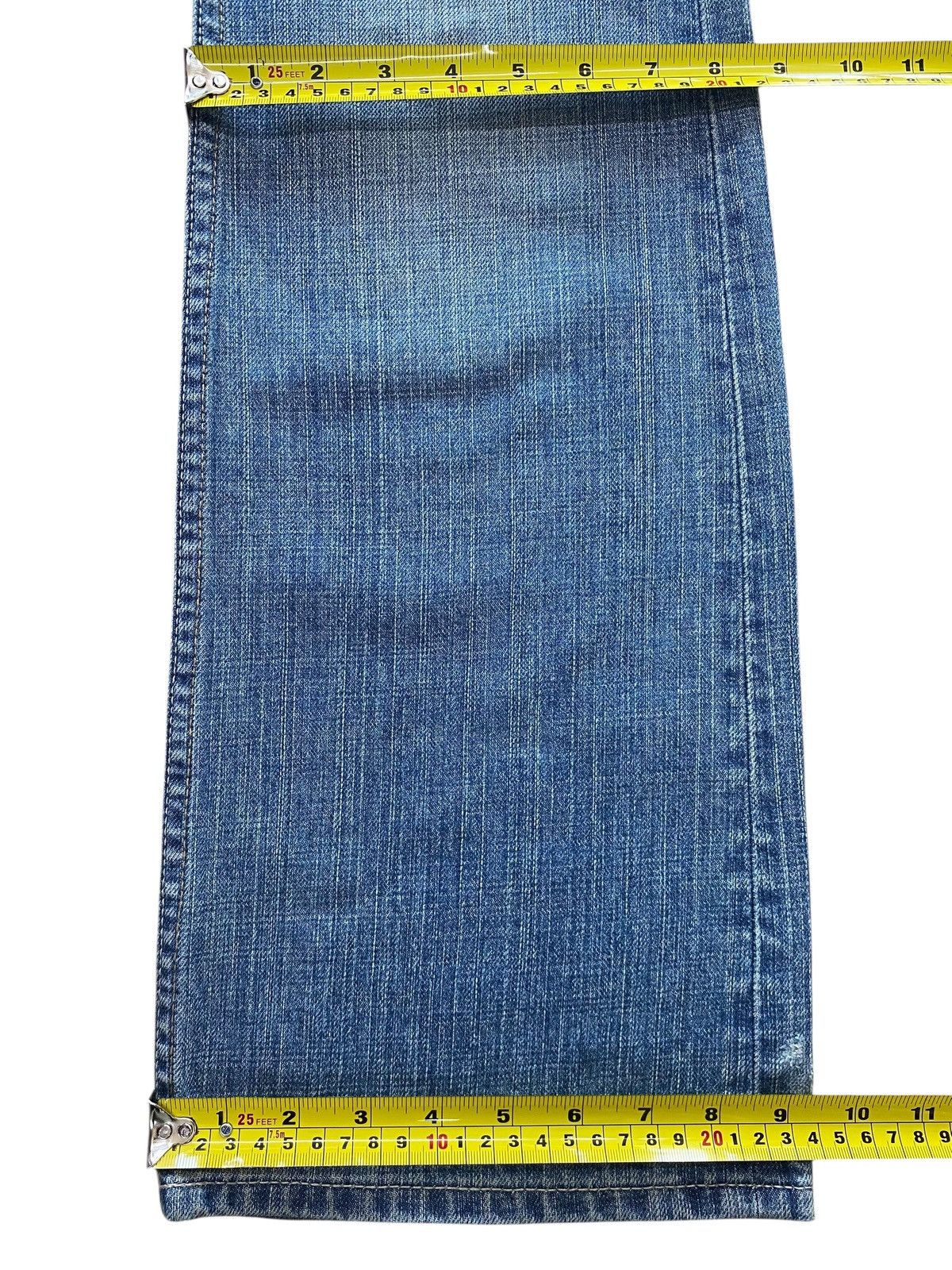 Uniqlo Uniqlo Faded Blue Wash Style Flare Jeans Size US 30 / EU 46 - 9 Thumbnail