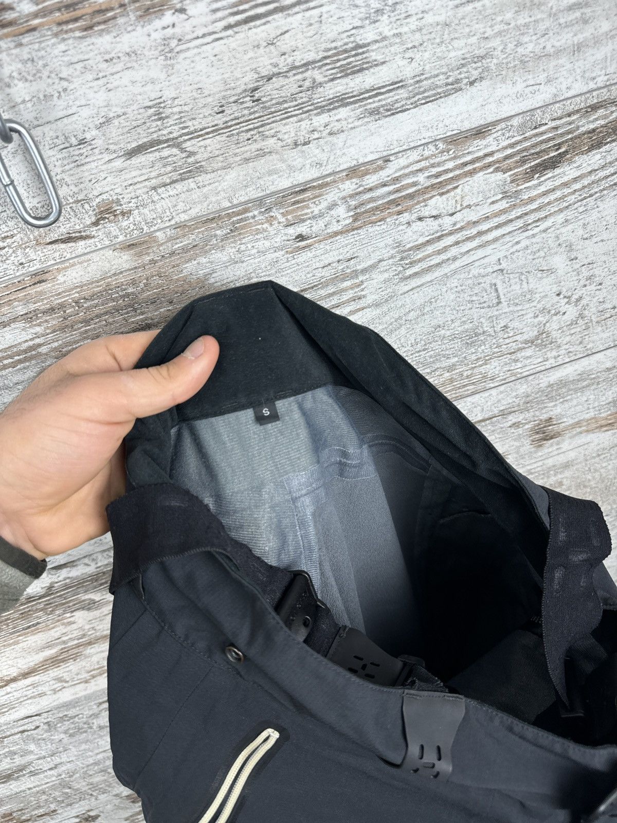Goretex × Haglofs Mens Vintage Haglofs Gore-Tex ski pants recco black Size US 30 / EU 46 - 18 Thumbnail