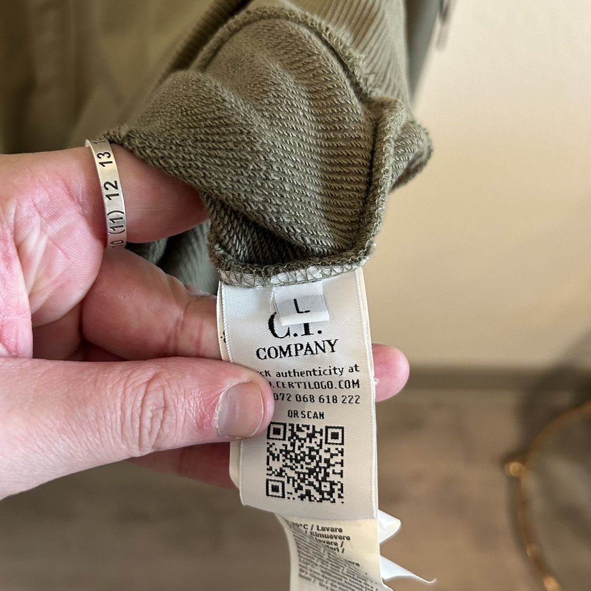 C.P. Company CP Company Raised Diagonal Lens Hoodie Size US L / EU 52-54 / 3 - 6 Thumbnail