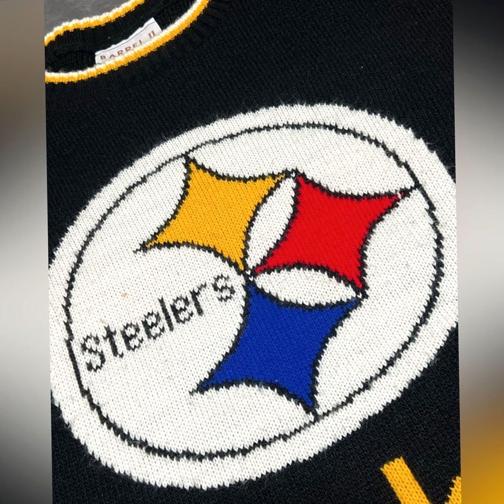 Vintage VINTAGE Pittsburgh Steelers Sweater Mens Large Black Knit Barrel II Acrylic USA Size US L / EU 52-54 / 3 - 7 Thumbnail