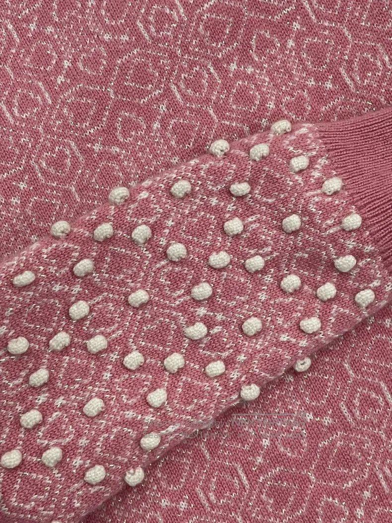 Chanel Chanel Pink Gemstone Buckle Small Money Cashmere Sweater Size XXS / US 00 / IT 34 - 3 Thumbnail