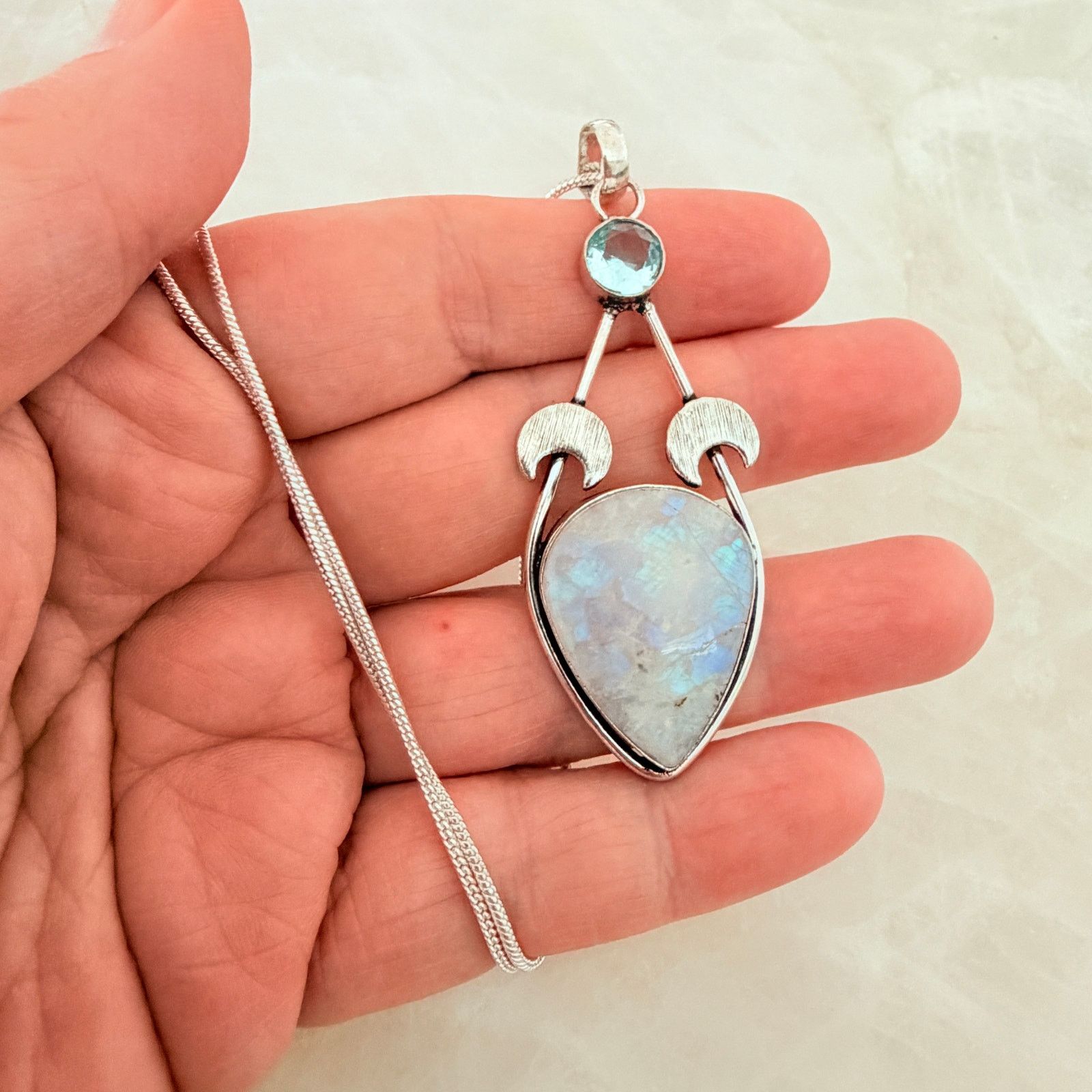 The Unbranded Brand Rainbow Moonstone Crescent Moon Necklace 925 Plated Size ONE SIZE - 1 Thumbnail