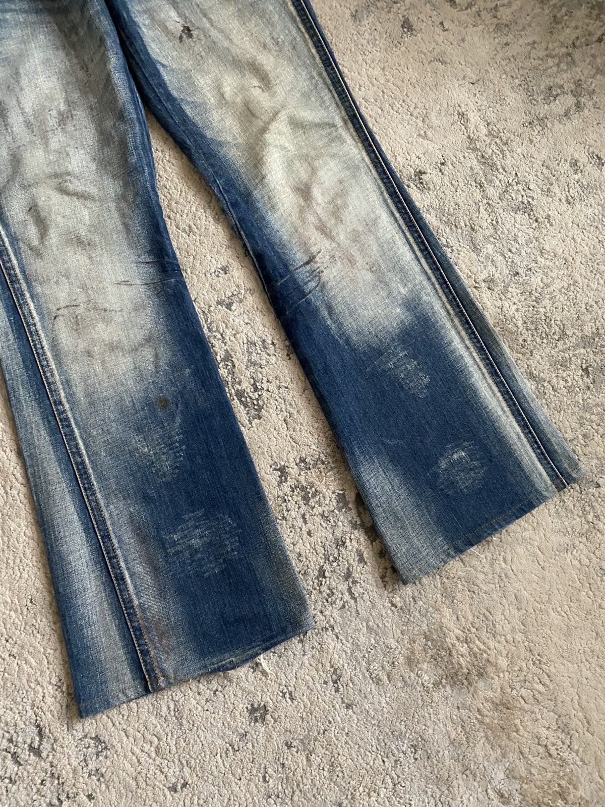 Tornado Mart Washed Oil Stain Flare Denim Size US 35 - 4 Thumbnail