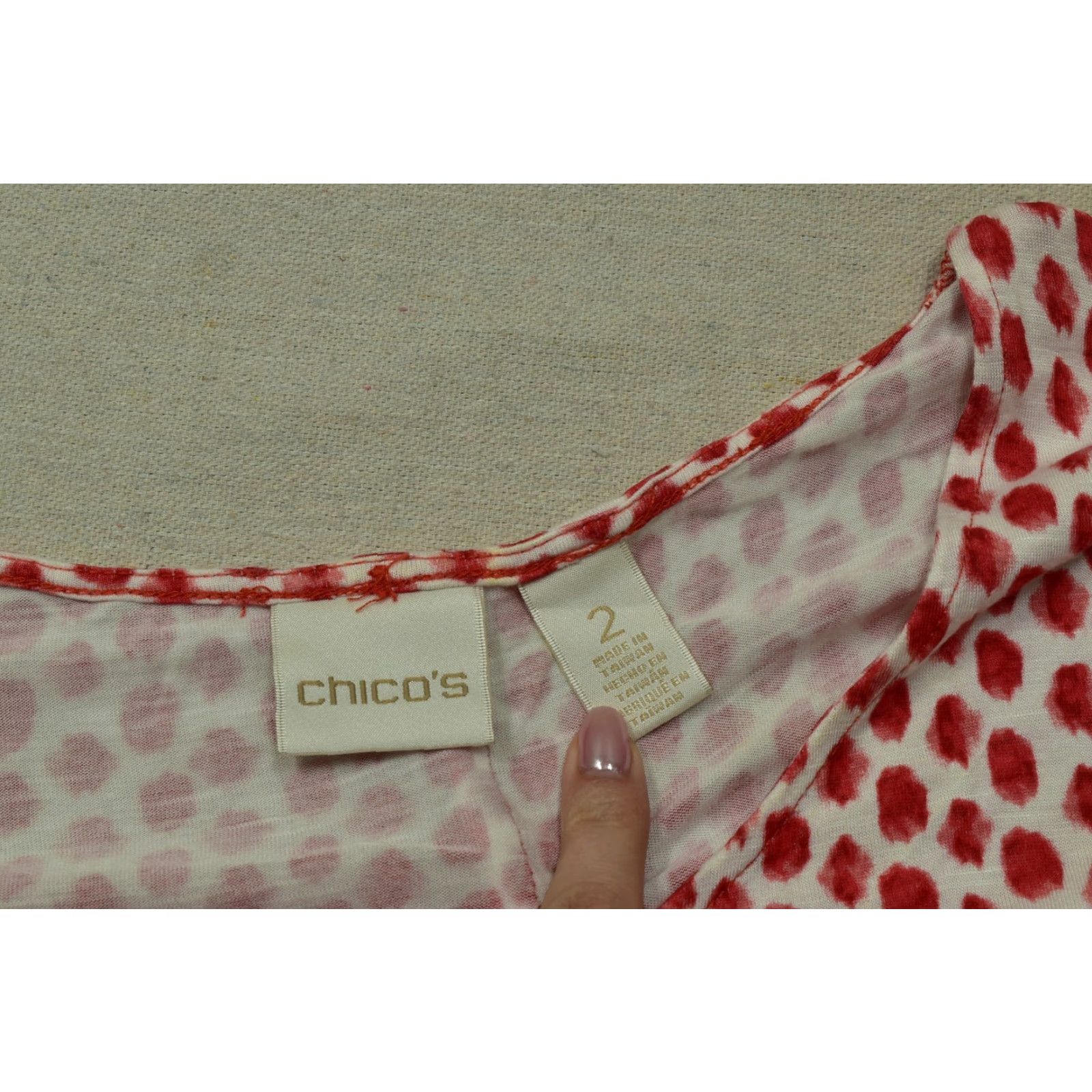 Vintage Chico's Blouse Shirt Short Sleeve Red White Dotted Button Back Rayon Size 2 Womens Regular, Casual, Summer, Spring Size XS / US 0-2 / IT 36-38 - 6 Thumbnail