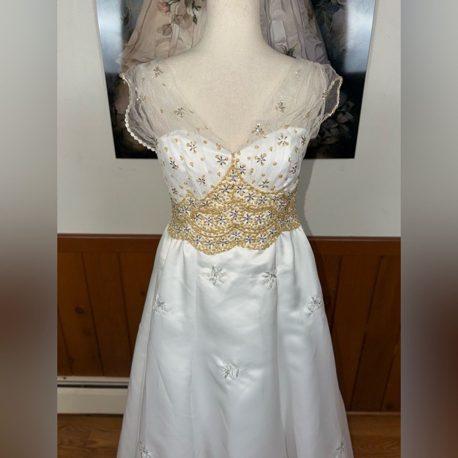 Other Pretty Boutique Satin Wedding Gown Size M / US 6-8 / IT 42-44 - 3 Thumbnail