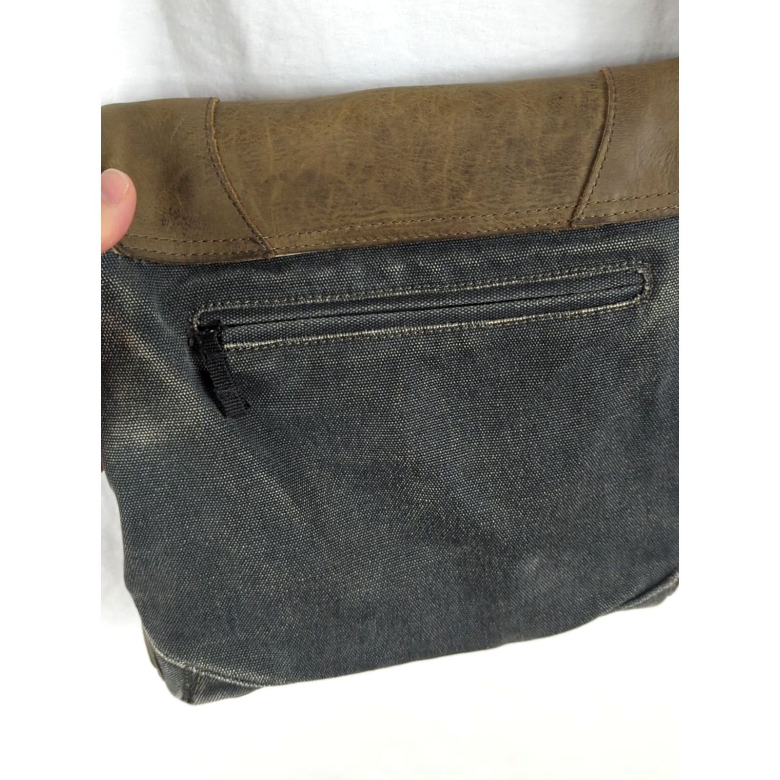 KEEN KEEN Hybrid Think Transport Bag Crossbody Canvas/Leather Brown Dark Brown Medium Mens Womens Unisex Adults Casual Travel Grunge Nature Outdoor 90s? Size ONE SIZE - 6 Thumbnail