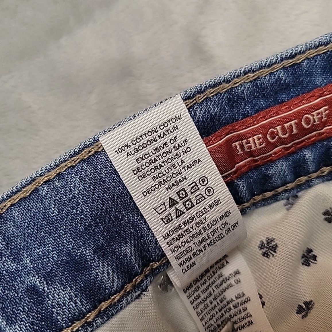 Lucky Brand Lucky Shorts Women 29 Faded Distresed Blue Denim Biker Mini Grunge Y2K 90s Retro Size 29" - 4 Thumbnail