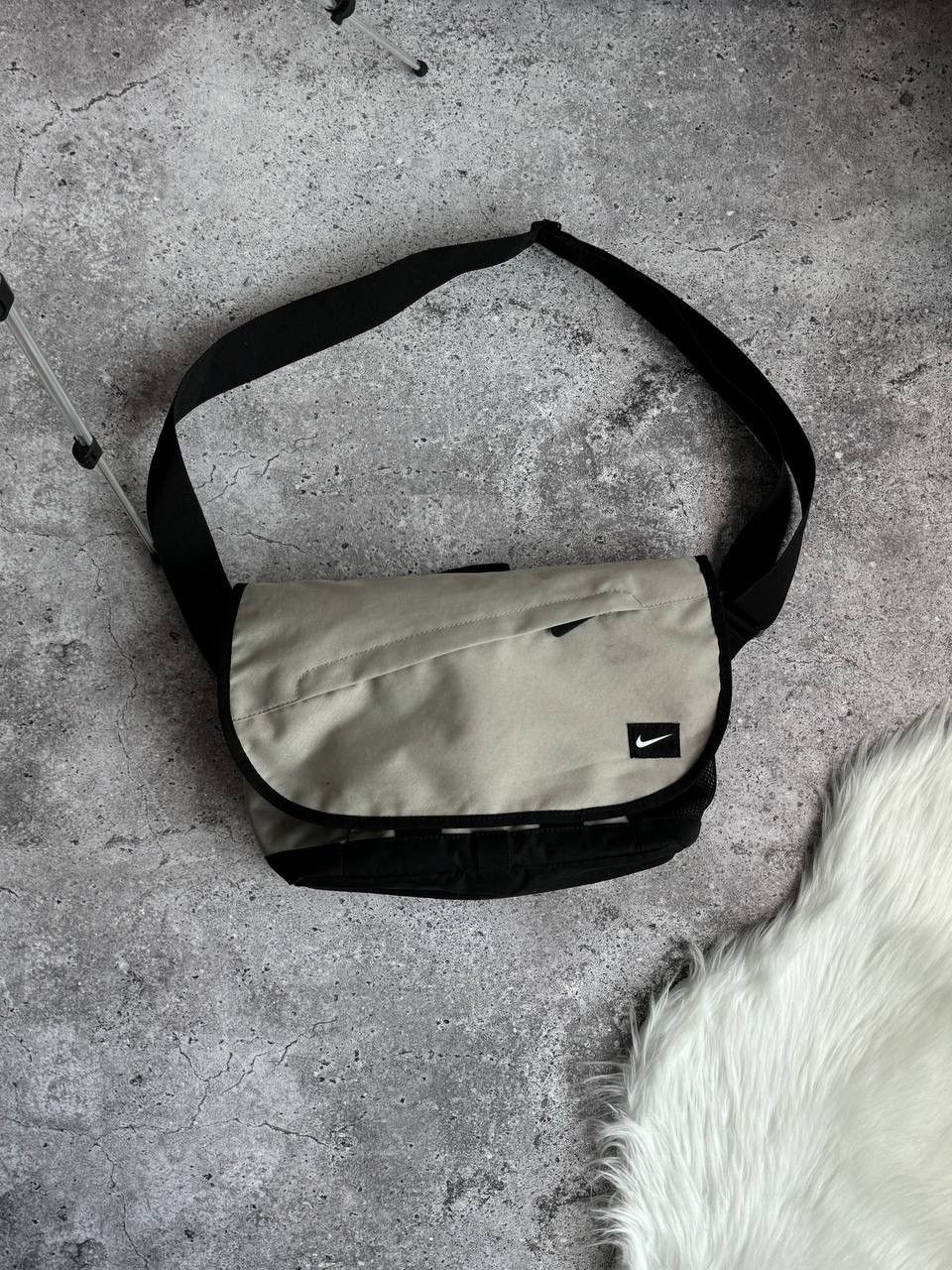 Nike Cordura Shoulder Crossbody Sling Bag Y2K in Grey, Men's