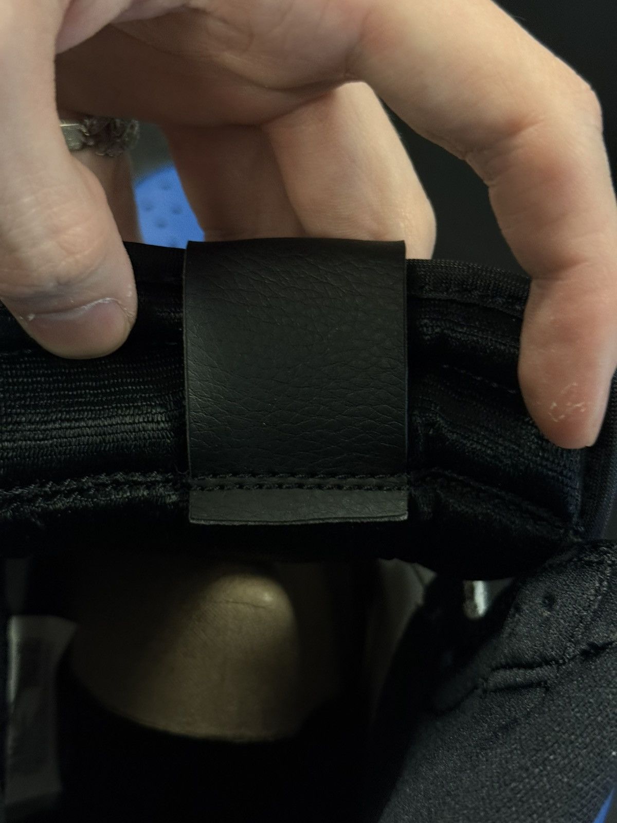 Jordan Brand × Nike Jordan 1 Hyper Royal Blue Size 10.5 (NEW) (555088-041) Size US 10.5 / EU 43-44 - 9 Thumbnail