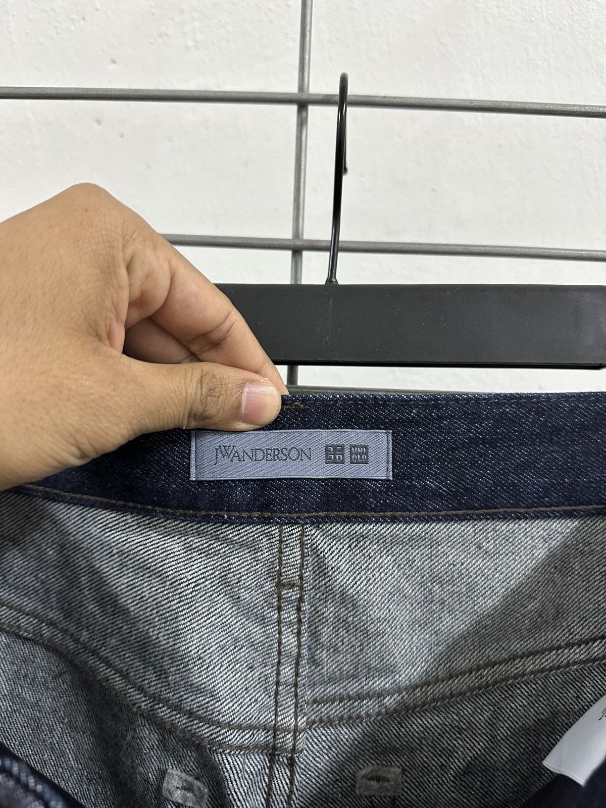 JW Anderson Rare And Beautiful J.W. Anderson Denim Jeans Size US 26 / EU 42 - 9 Thumbnail