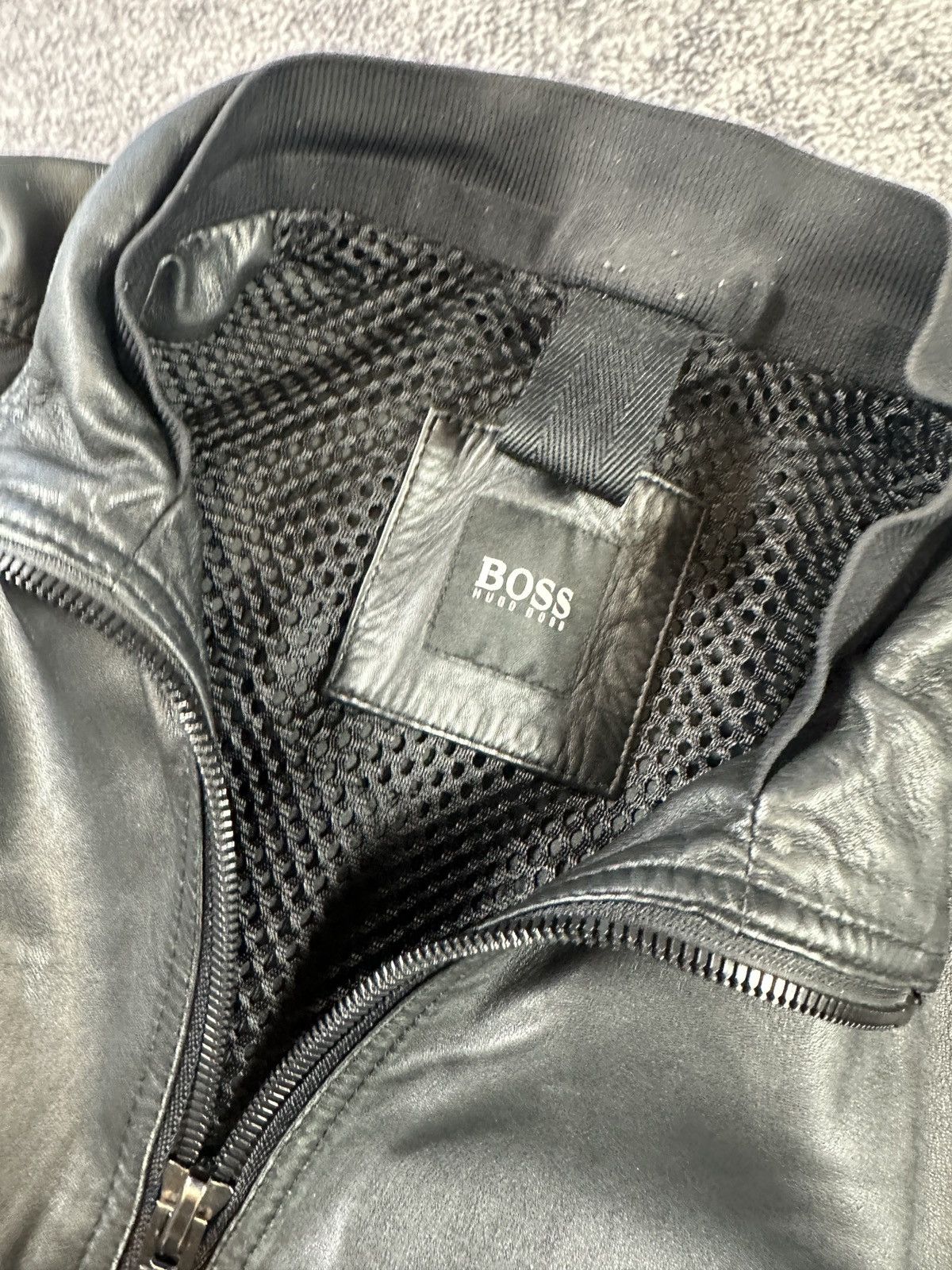 Hugo Boss Y2K Vintage Hugo Boss Leather Jacket Streetwear Style M VTg Size US M / EU 48-50 / 2 - 4 Thumbnail