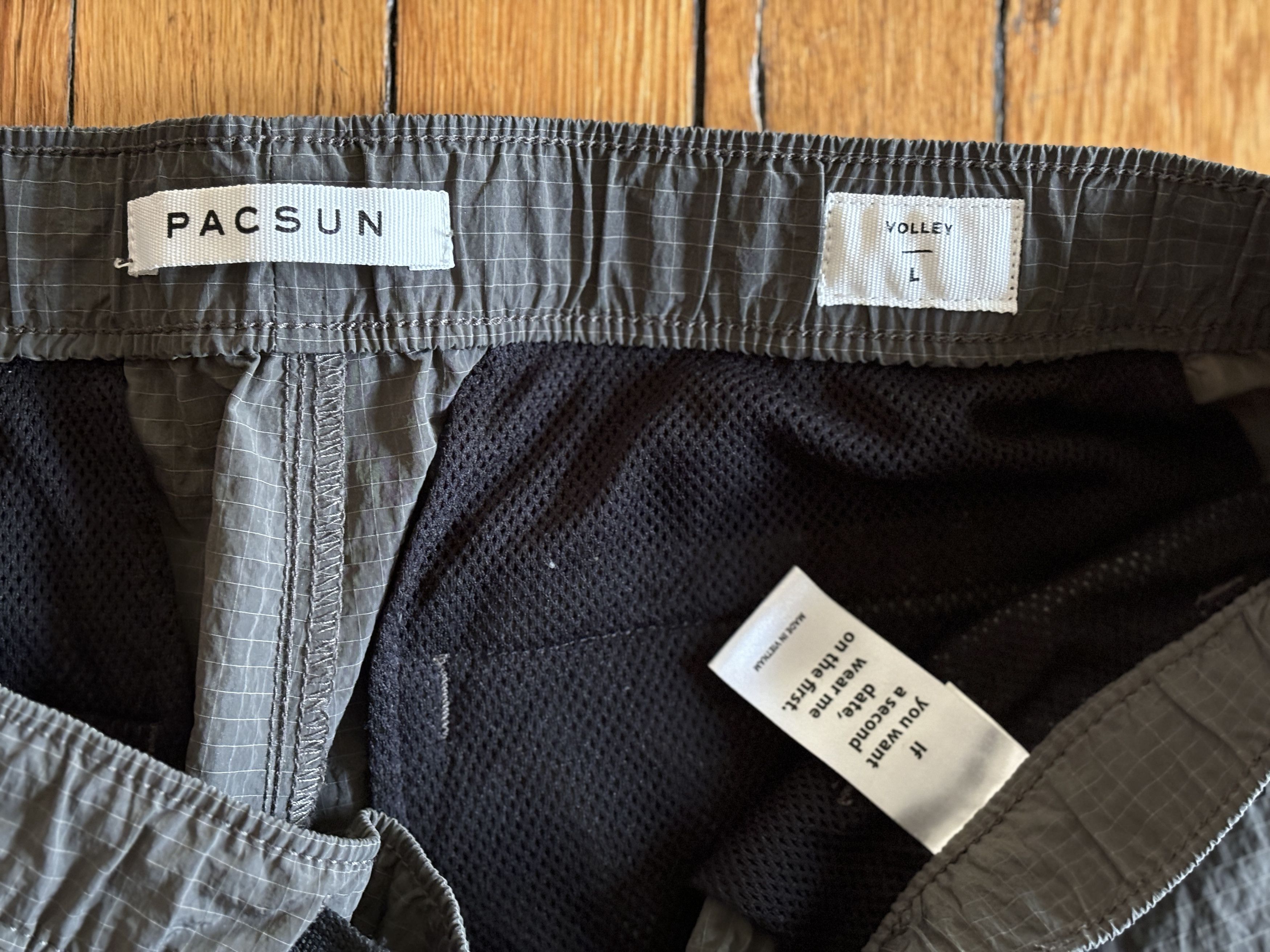 Pacsun PacSun Gray Nylon Shorts Size US 33 - 6 Thumbnail