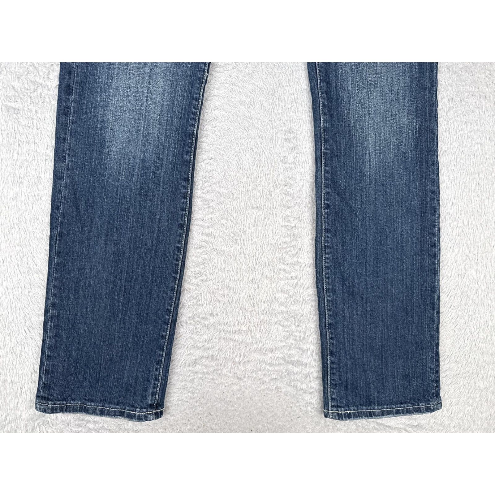 Denime VGS Jeans Womens 10 Blue Straight Adult Regular Denim Pockets Embroidered 5-Pocket Rise Mid 32in Inseam Size 32" / US 10 / IT 46 - 2 Thumbnail