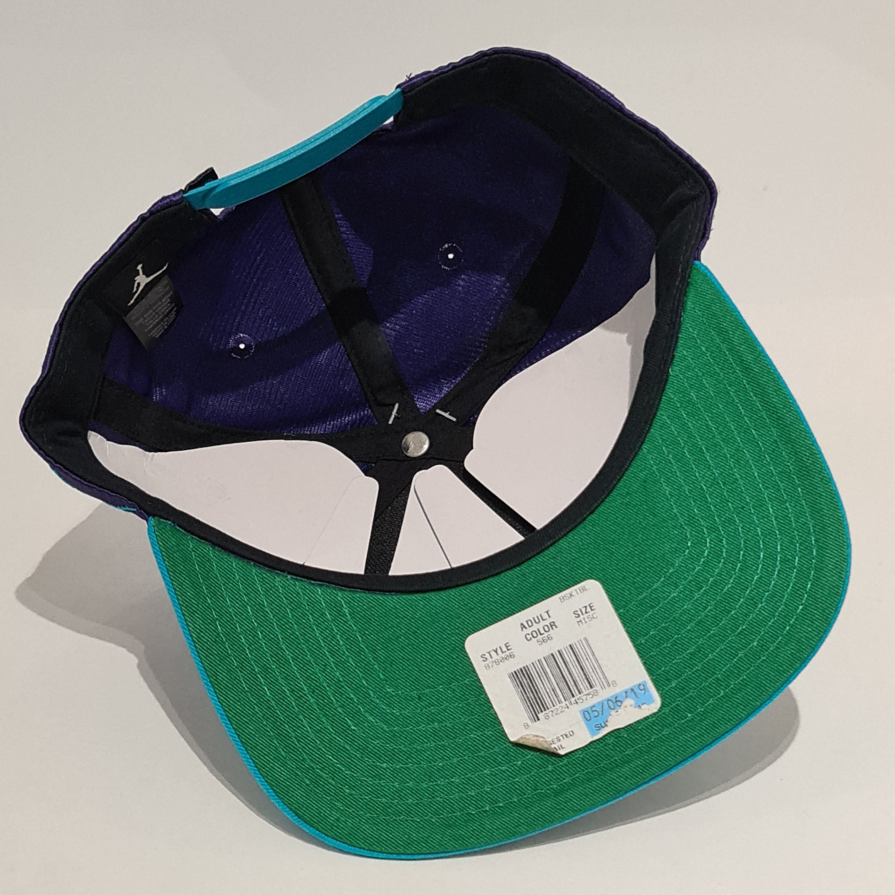 Jordan Brand Jordan Cap Snapback 'Charlotte Hornets' Satin Purple/Blue Size ONE SIZE - 7 Thumbnail
