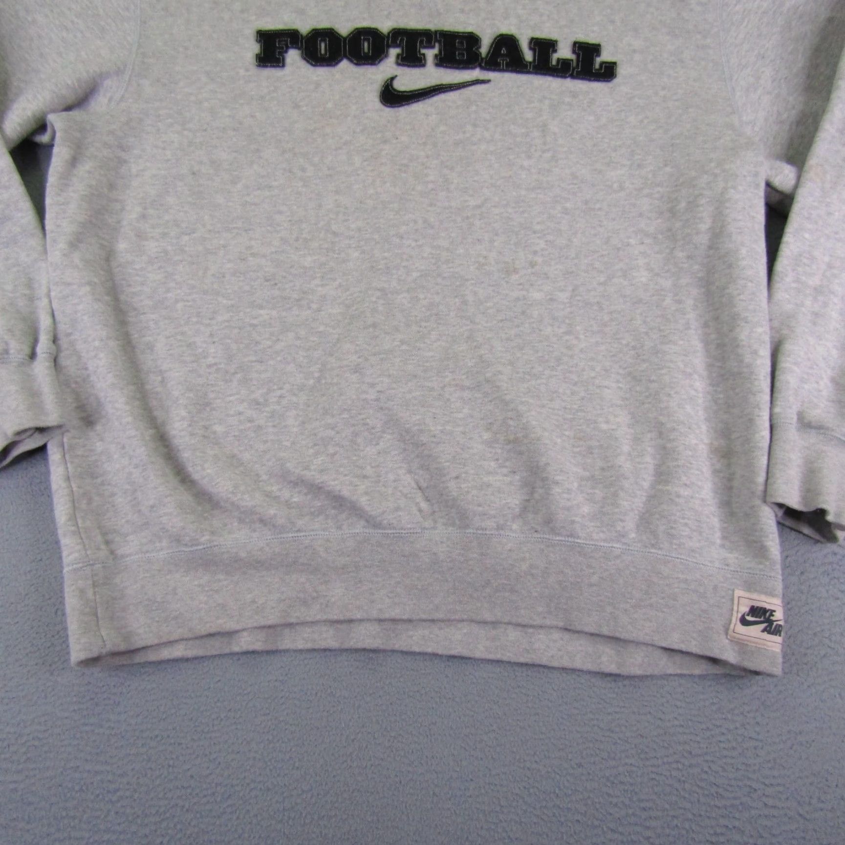 Nike VINTAGE Nike Hoodie Mens XL Black Football Pullover Skull Crossbones Y2K Size US XXL / EU 58 / 5 - 4 Thumbnail