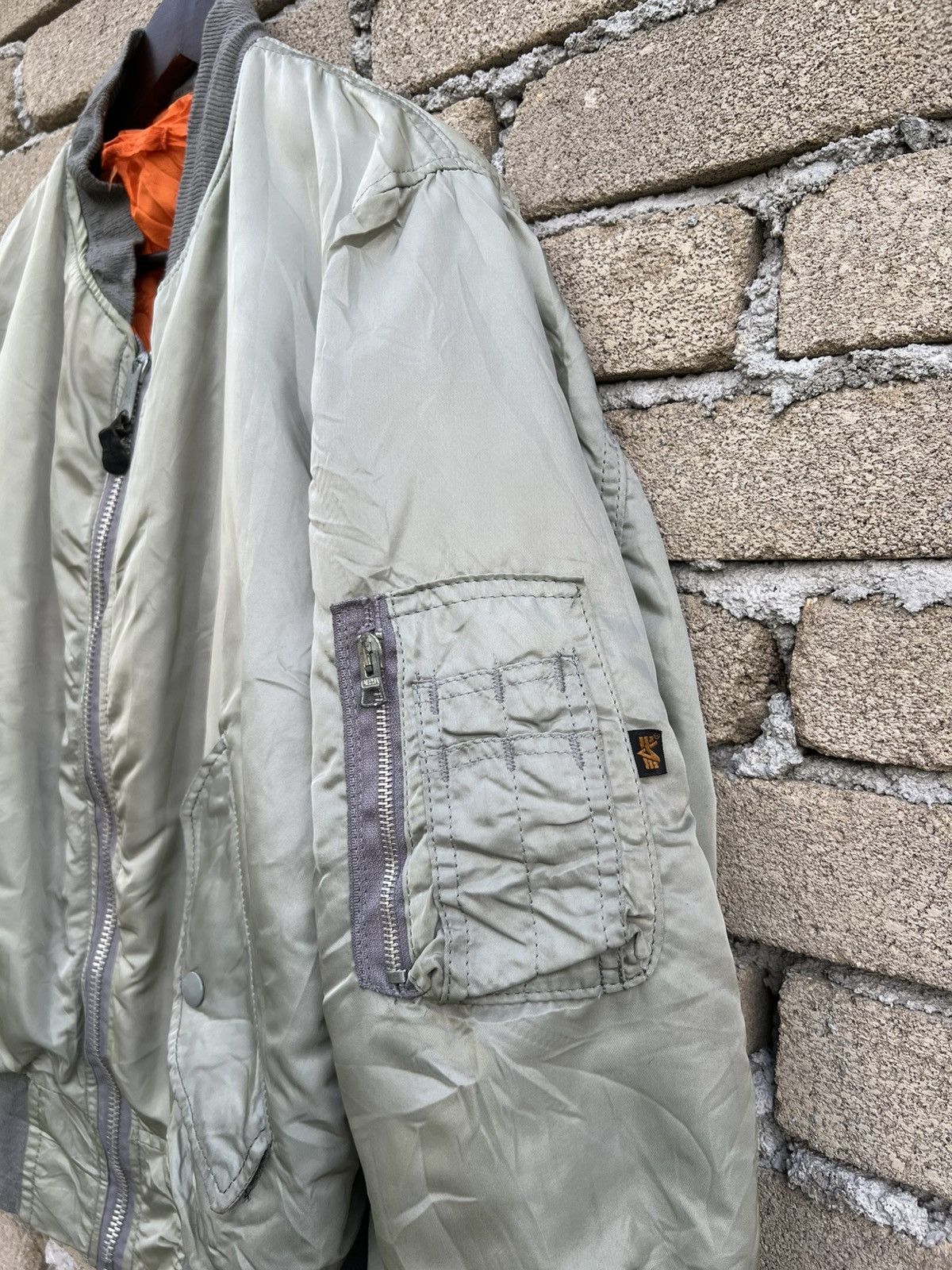 Alpha Industries Alpha Industries MA-1 Bomber Jacket Size US XL / EU 56 / 4 - 5 Thumbnail