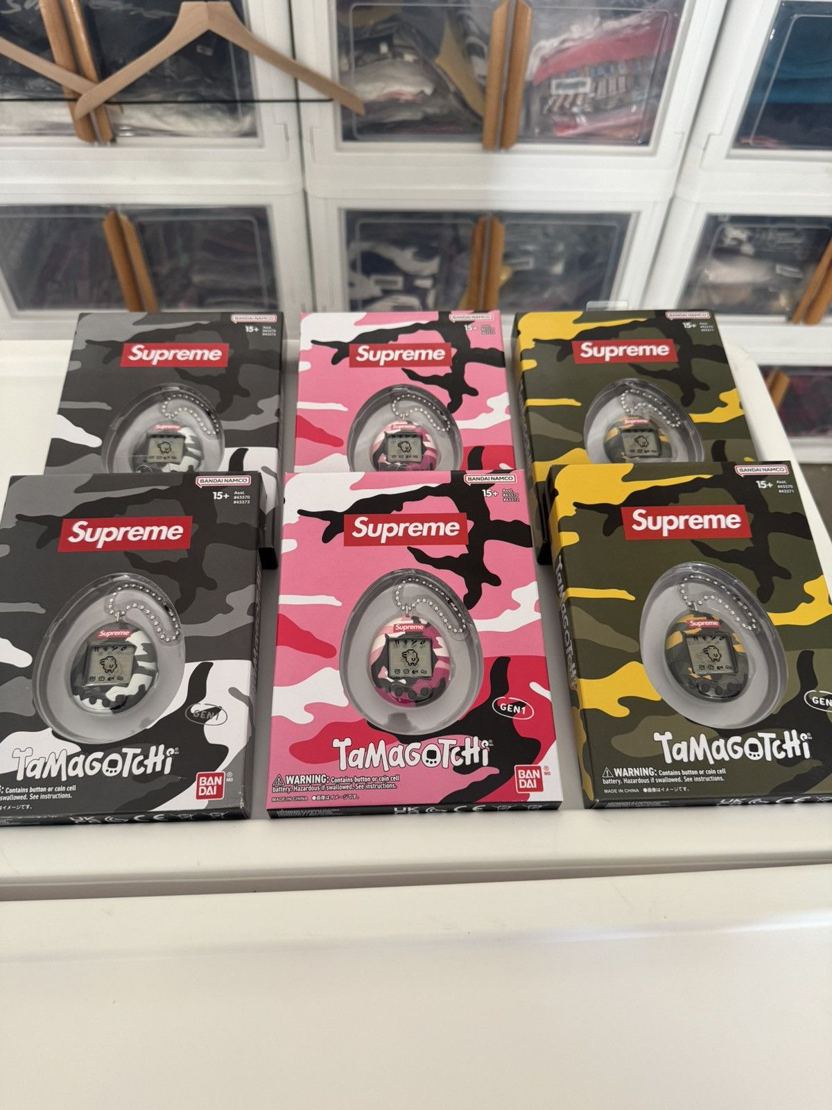 Supreme Bandai Namco Tamagotchi Set