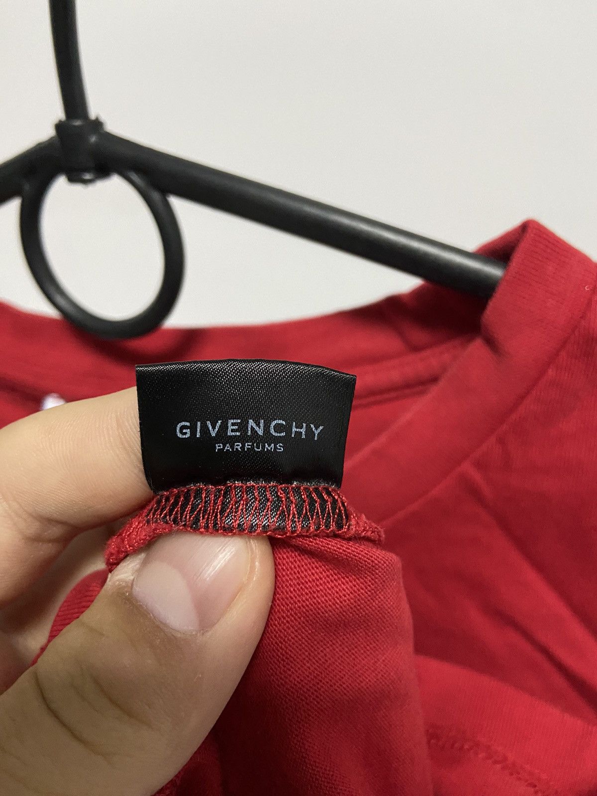 Givenchy × Vintage Givenchy beauty t shirt Vintage Luxury Small Big Logo Size L / US 10 / IT 46 - 6 Thumbnail