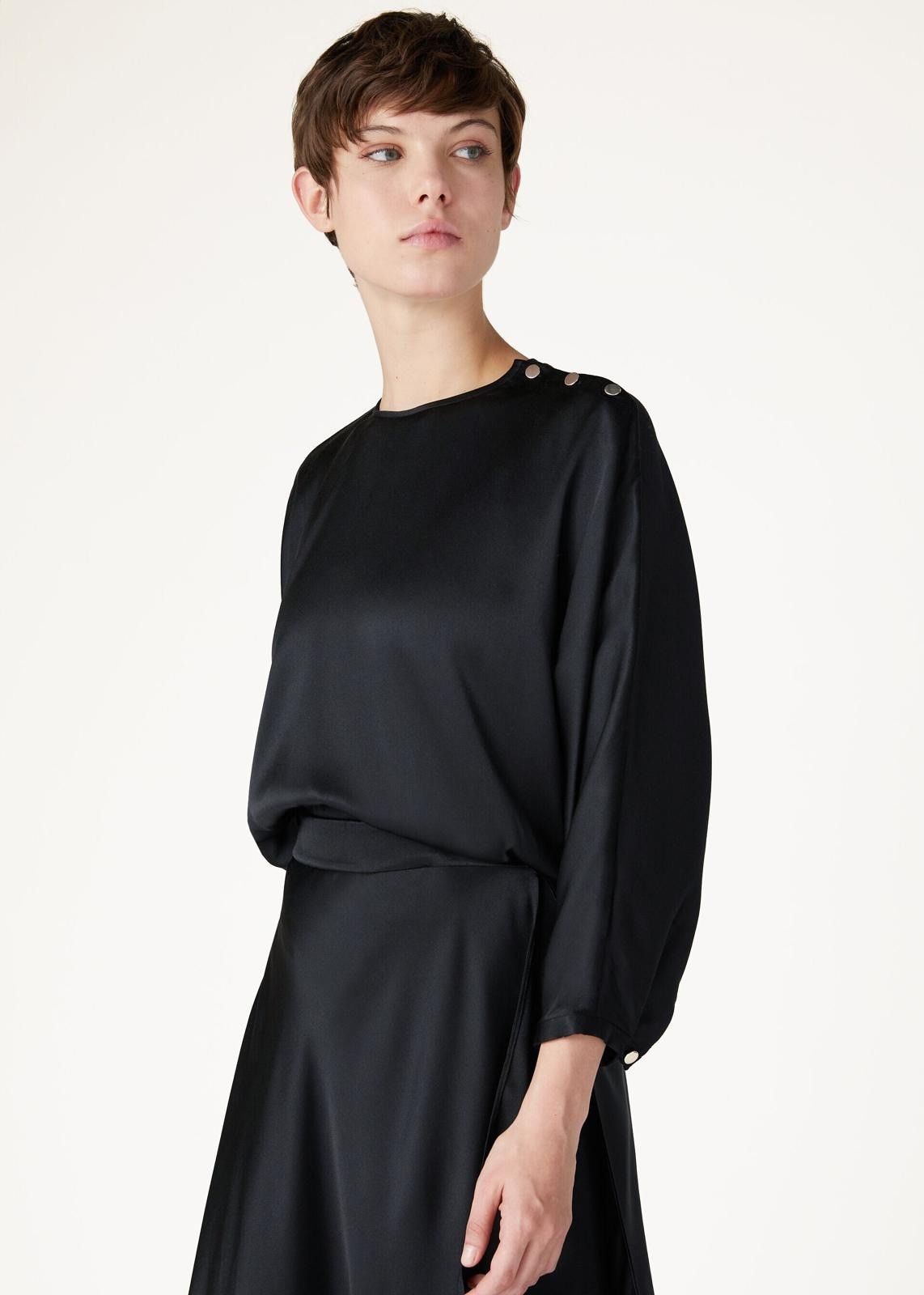 Loro Piana o1srvl11e0725 FAN6756 Softly Cut Silk Blouse in Black Size L / US 10 / IT 46 - 3 Thumbnail